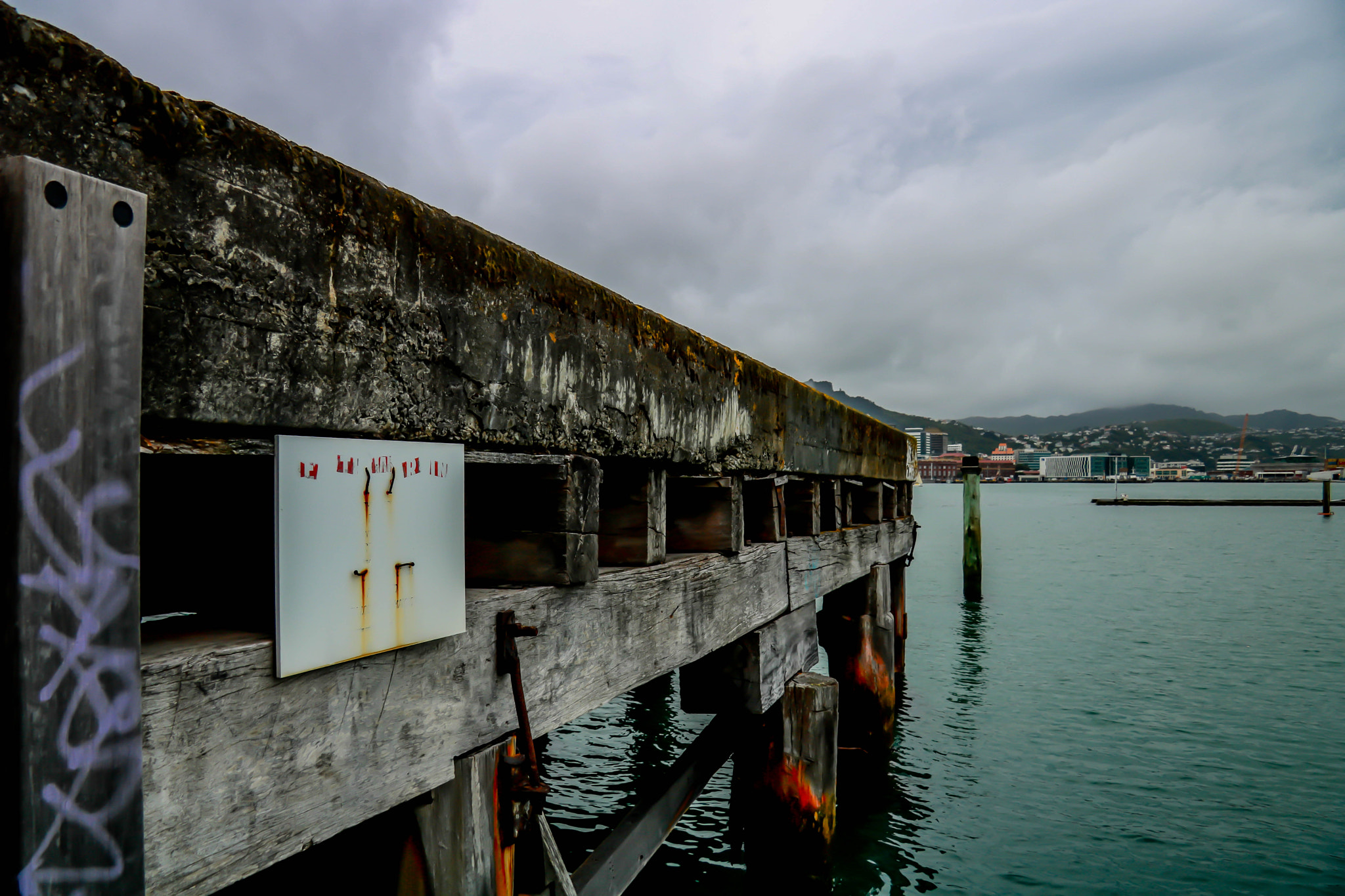Canon EF-S 17-85mm F4-5.6 IS USM sample photo. Wellington waterfront photography