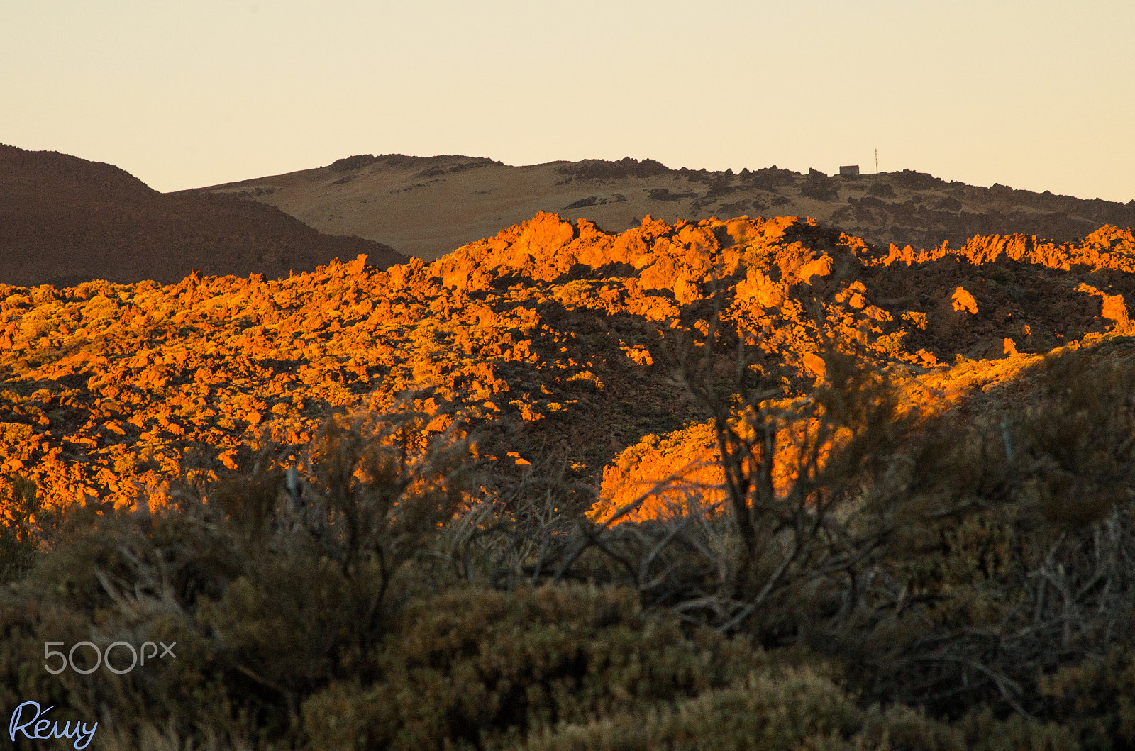 Pentax smc DA 55-300mm F4.0-5.8 ED sample photo. Sunset in desert photography