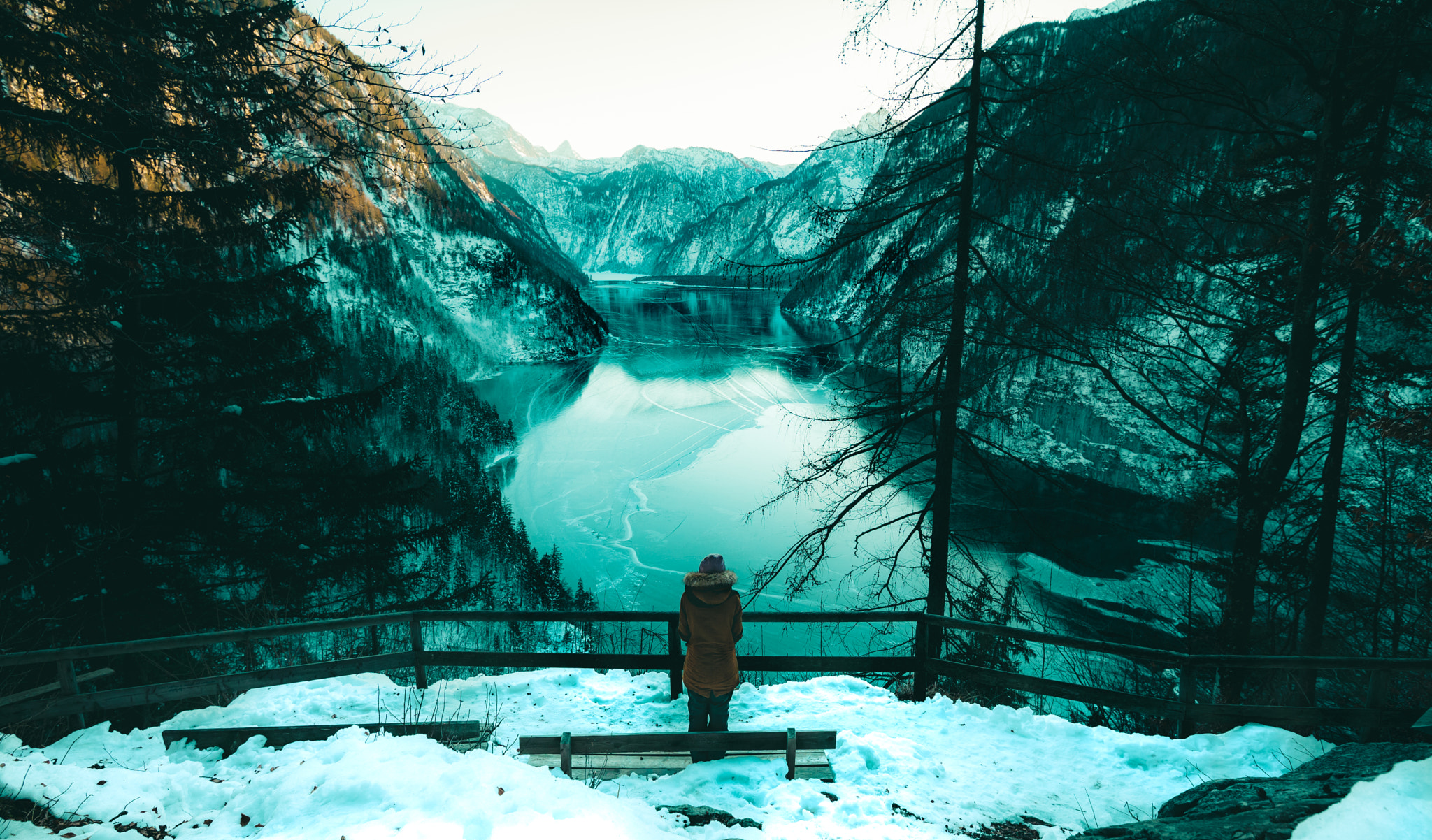 Canon EOS 5D Mark II + Canon EF 300mm f/2.8L sample photo. Love above lake königssee photography