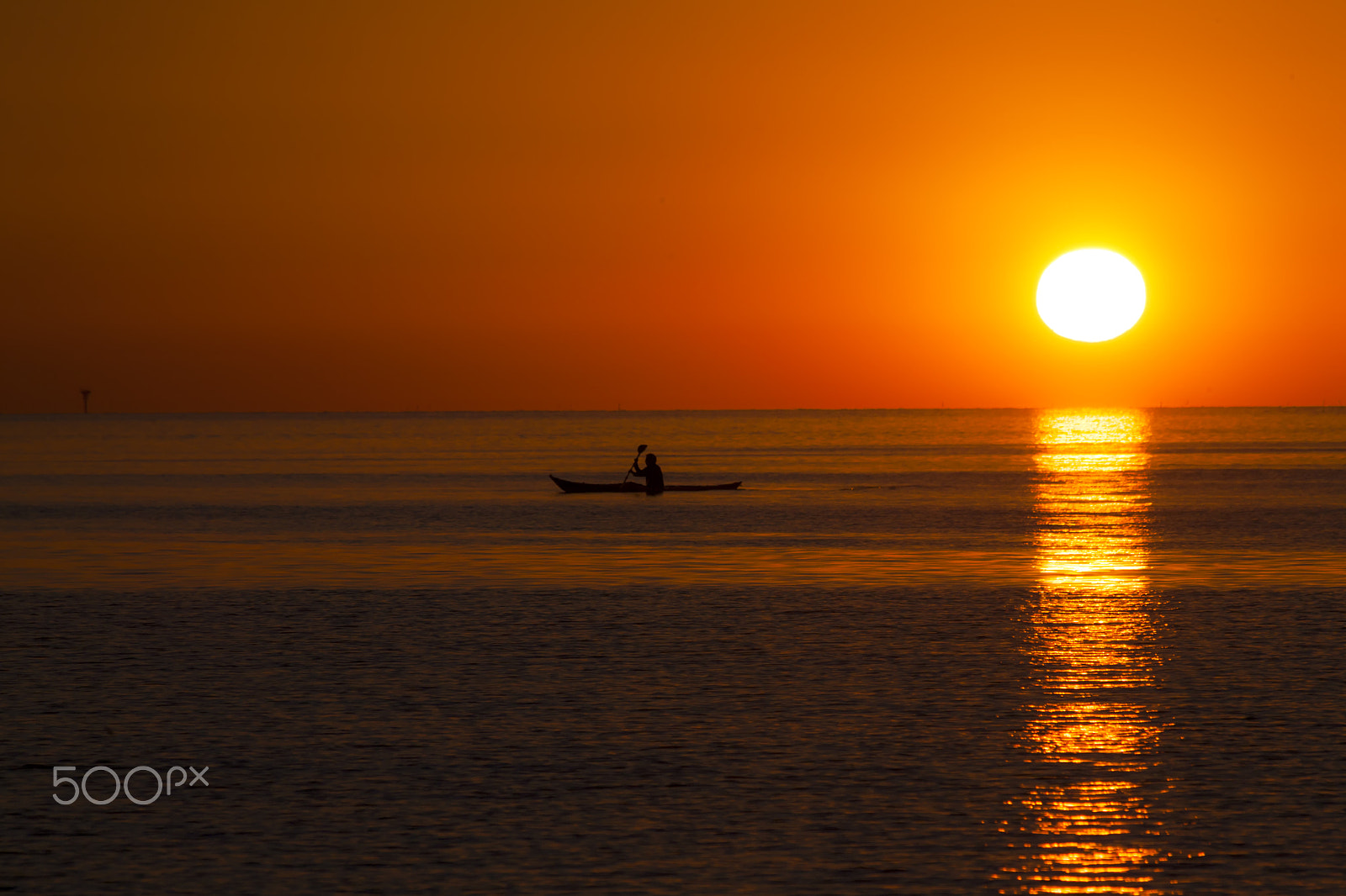 Sigma 70-300mm F4-5.6 APO DG Macro sample photo. Alba in canoa photography