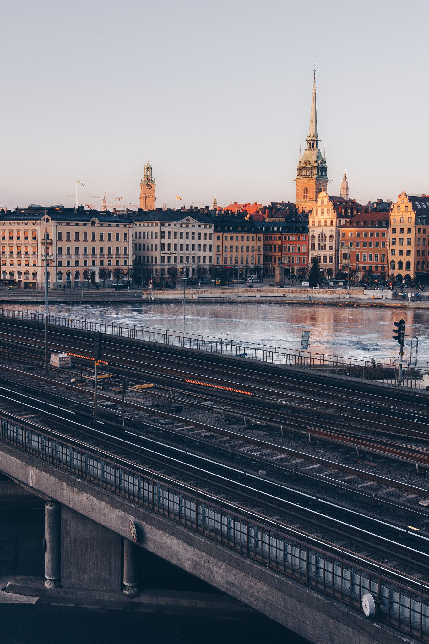 Sigma 18-35mm f/1.8 DC HSM sample photo. Stockholm and train photography