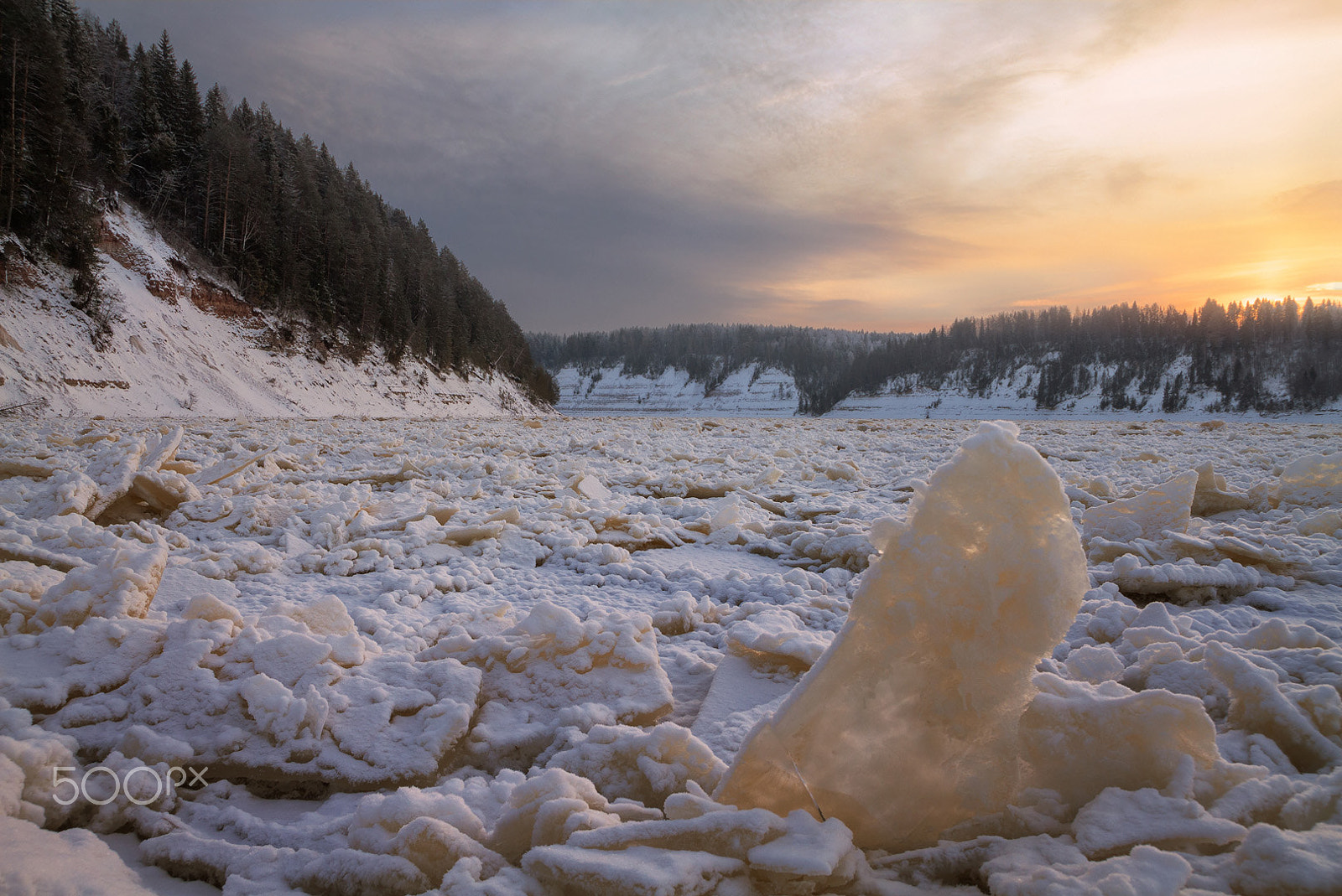 Canon EF-S 17-55mm F2.8 IS USM sample photo. Kingdom of ice photography
