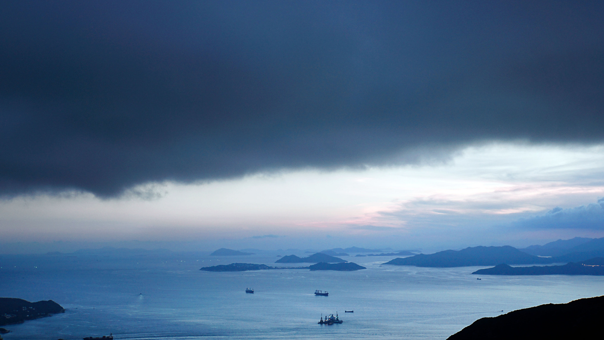 Sony E 18-200mm F3.5-6.3 OSS sample photo. Hong kong photography
