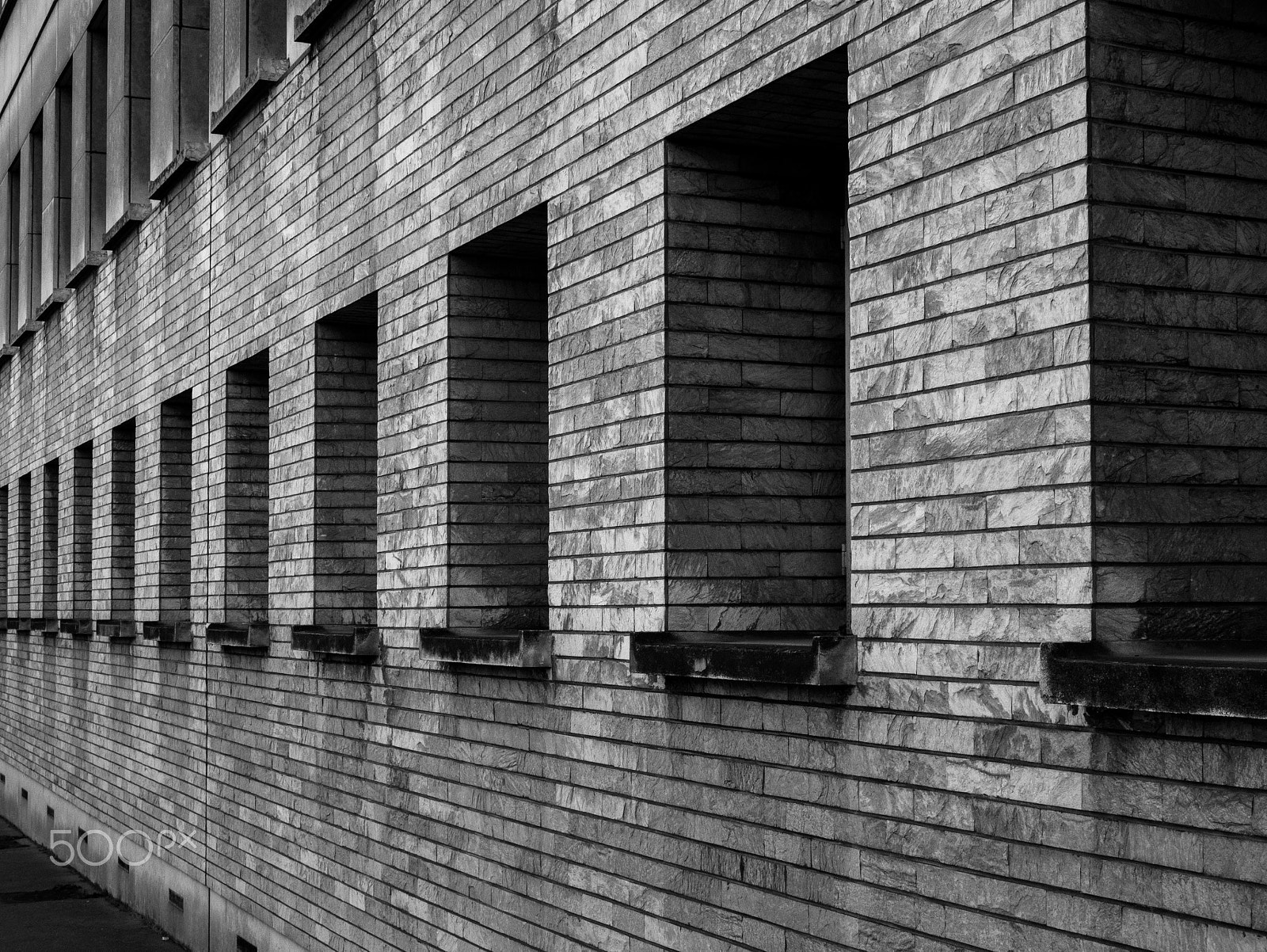 Panasonic Lumix DMC-GX85 (Lumix DMC-GX80 / Lumix DMC-GX7 Mark II) + LUMIX G 25/F1.7 sample photo. Repetitive photography