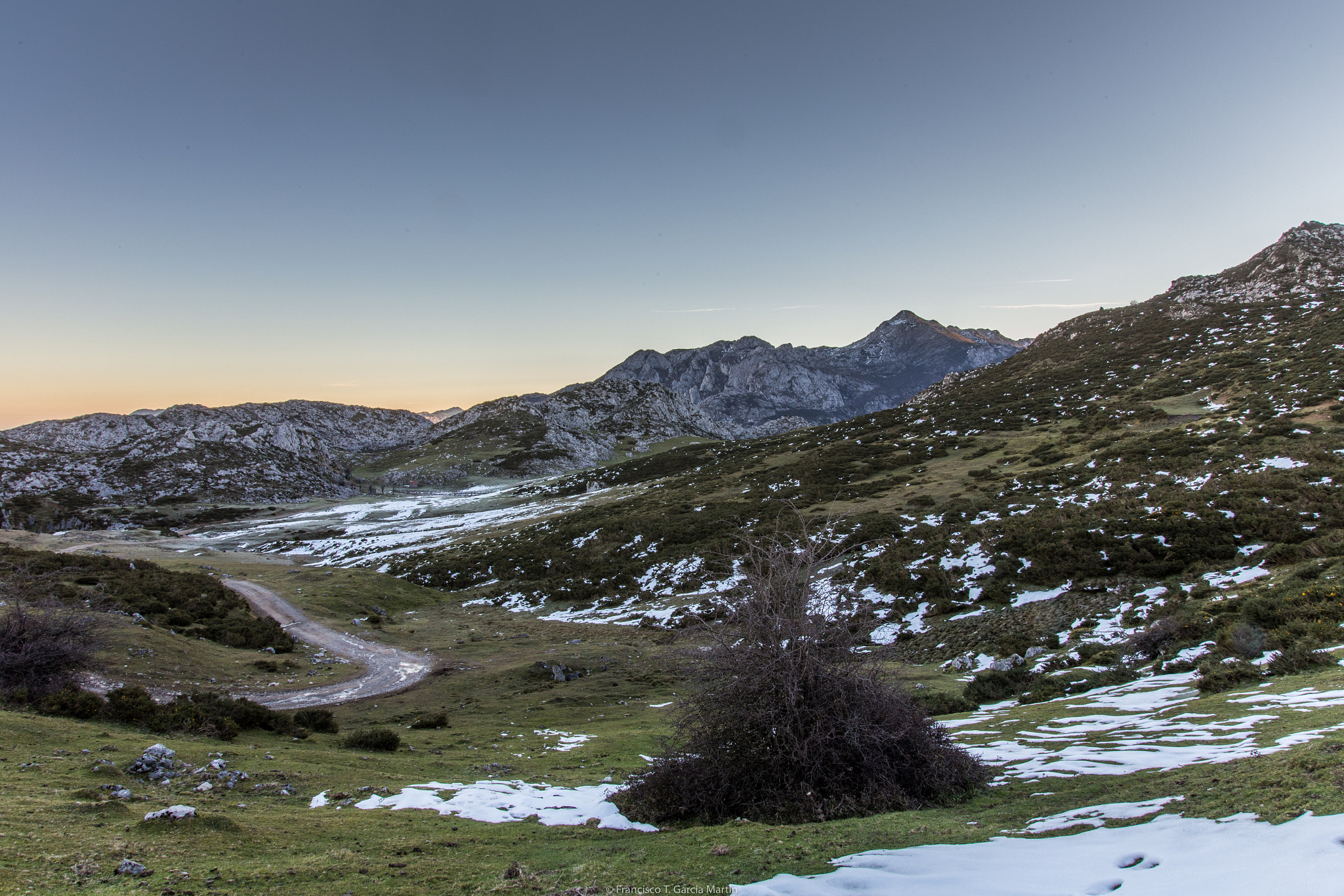 Canon EOS 6D + Sigma 24-105mm f/4 DG OS HSM | A sample photo. Lagos de covadonga xxii photography