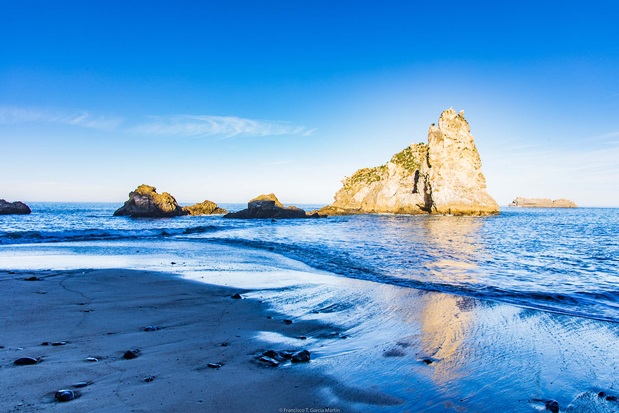 Sigma 24-105mm f/4 DG OS HSM | A sample photo. Playa el islote de los picones lv photography