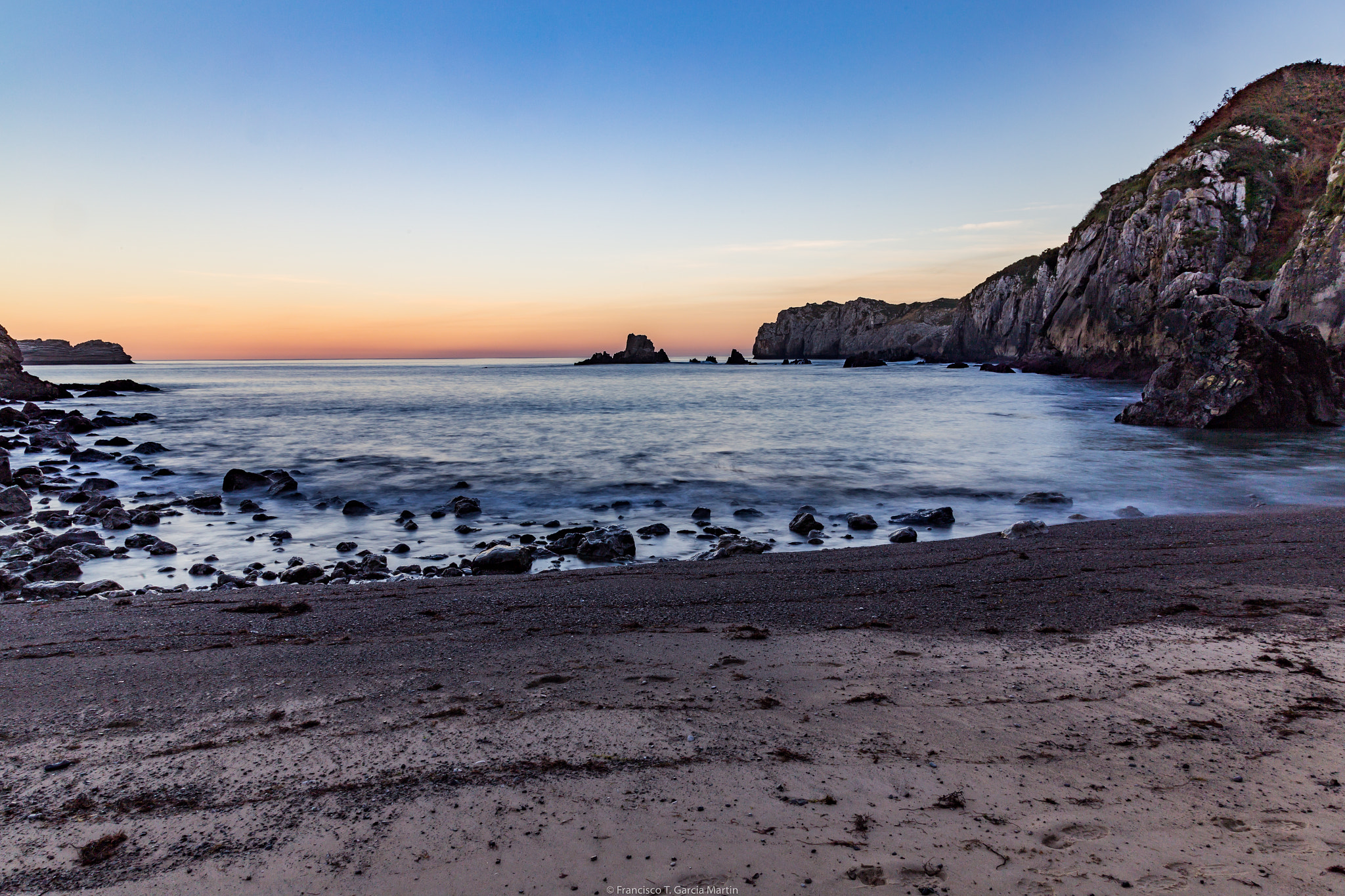 Canon EOS 6D + Sigma 24-105mm f/4 DG OS HSM | A sample photo. Playa el islote de los picones lii photography