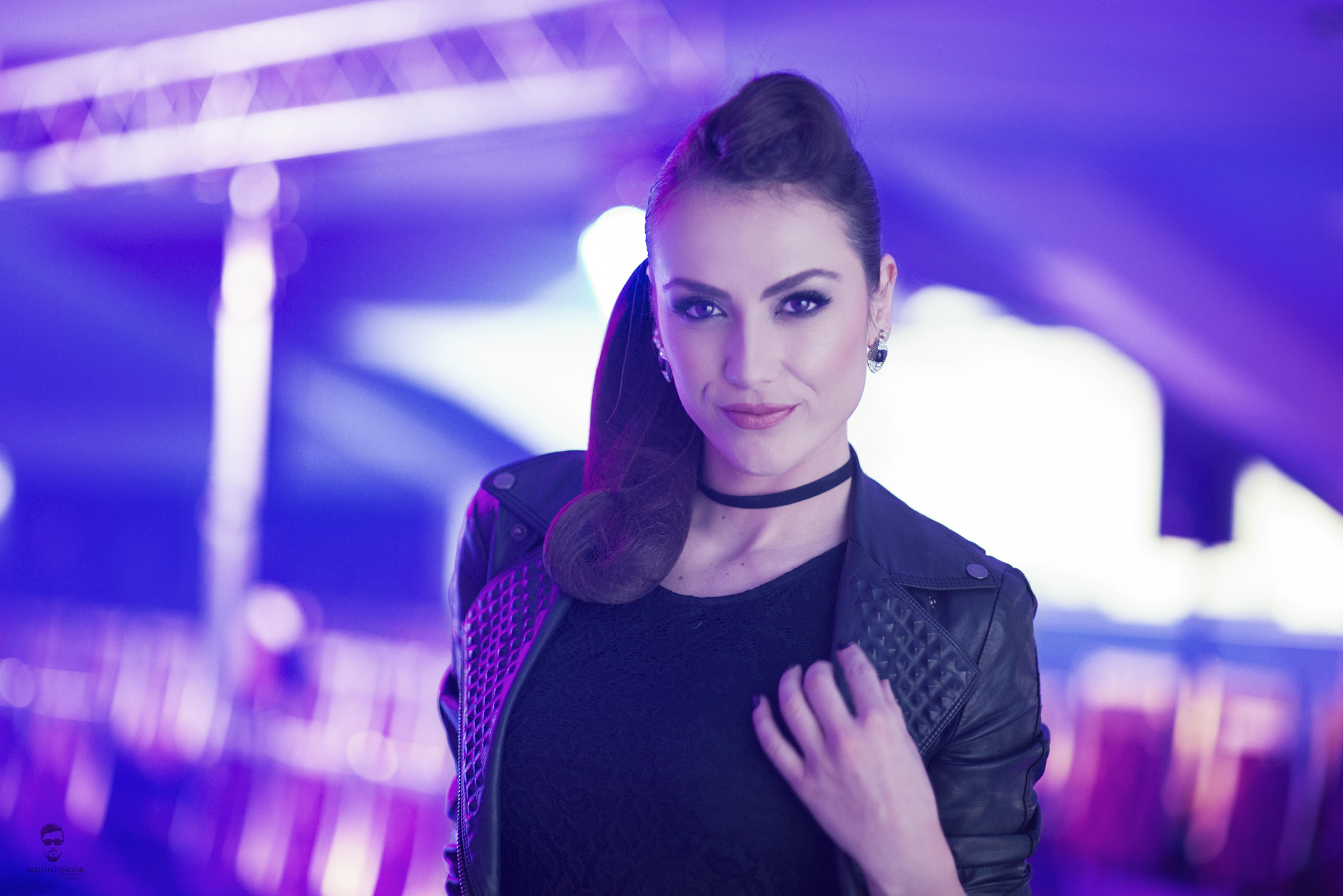 Nikon D800 + Sigma 85mm F1.4 EX DG HSM sample photo. Blue motion photography