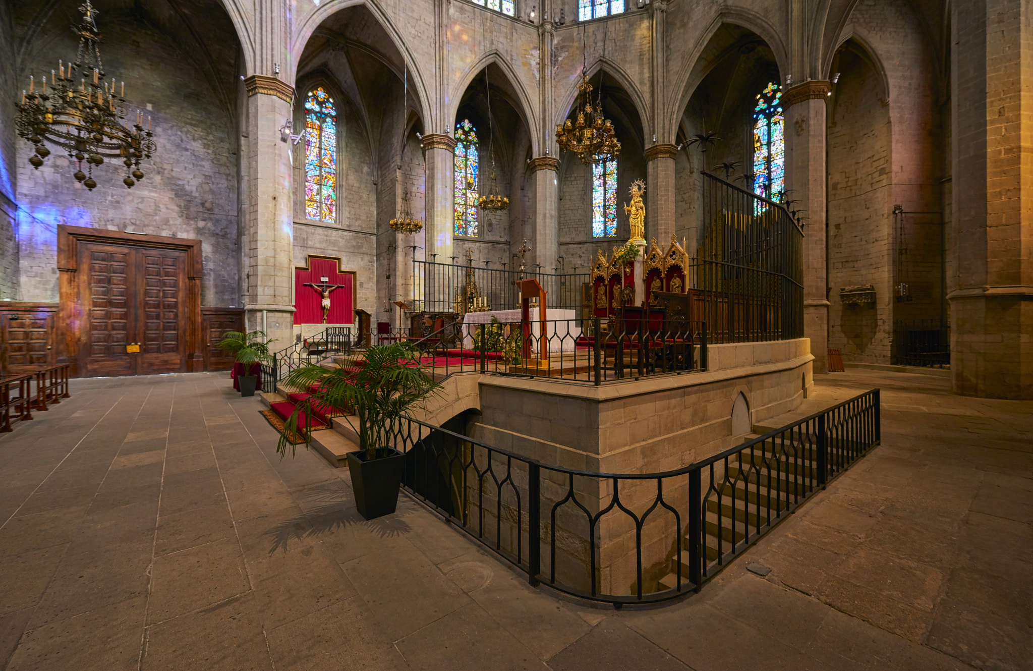 Nikon AF-S Nikkor 14-24mm F2.8G ED sample photo. Colegiata basílica de santa maría de la aurora photography