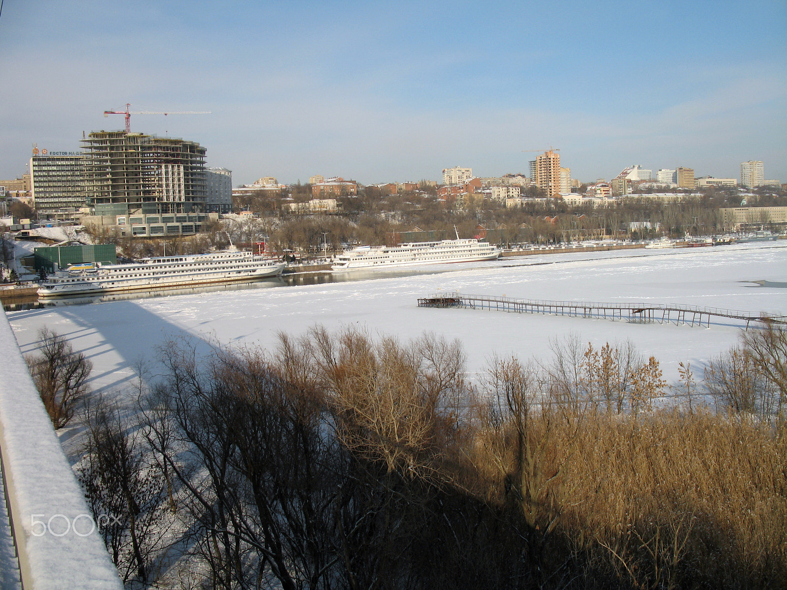 Canon POWERSHOT A620 sample photo. Frozen river don from voroshilov bridge. photography