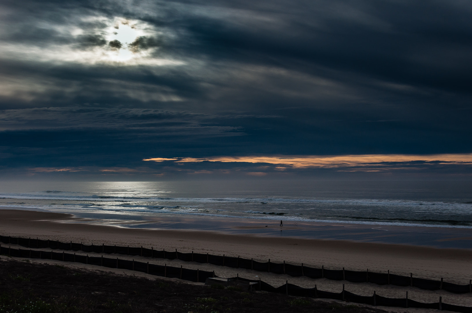 Nikon D5000 sample photo. Sombre photography