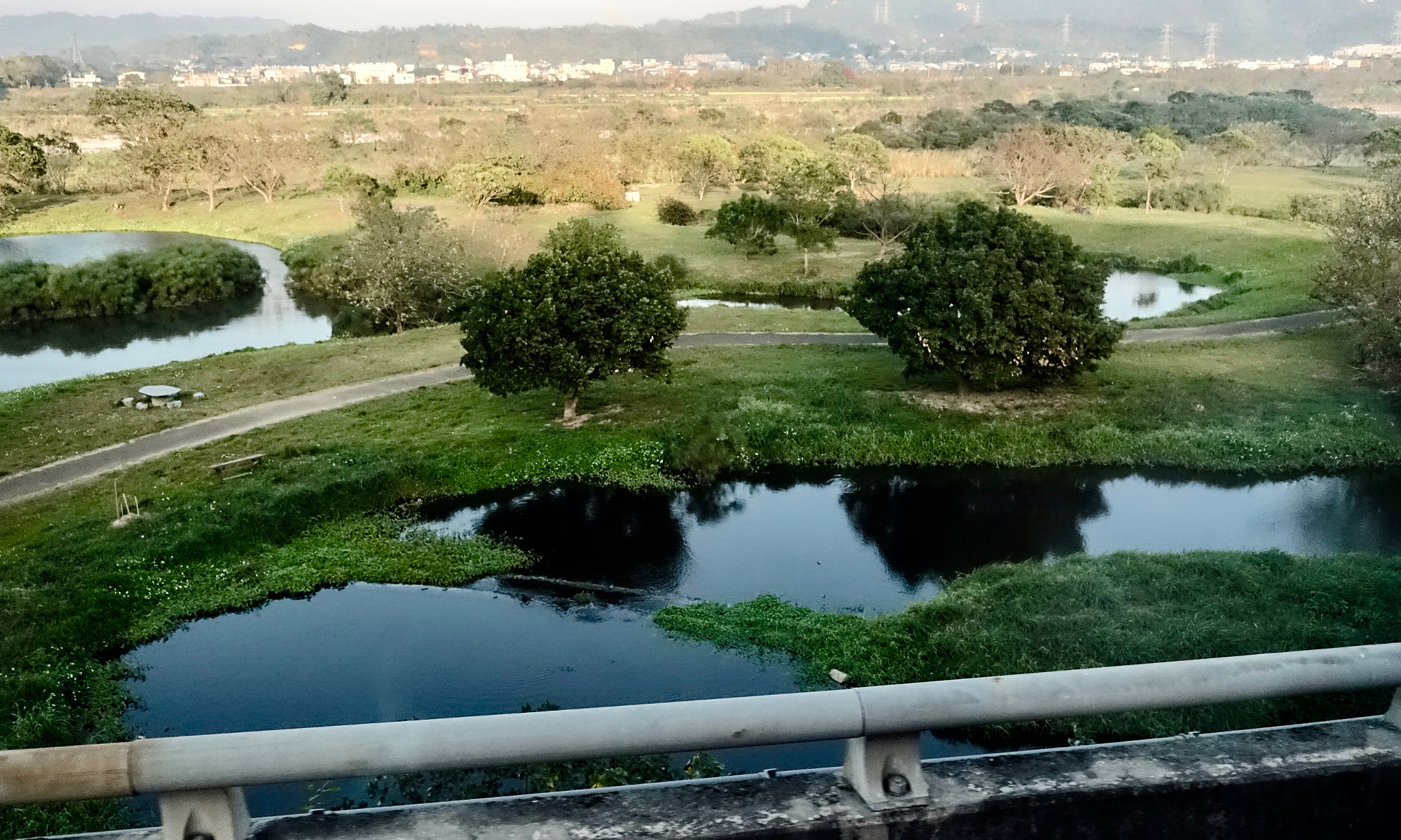 Sony DSC-RX100M5 + Sony 24-70mm F1.8-2.8 sample photo. Irrigation ponds photography