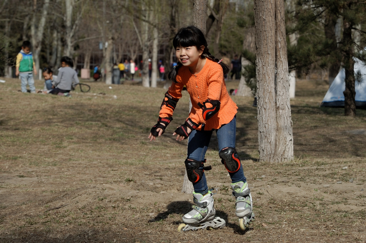 Nikon D1H + Nikon AF-S DX Nikkor 55-200mm F4-5.6G VR sample photo. 随拍 photography