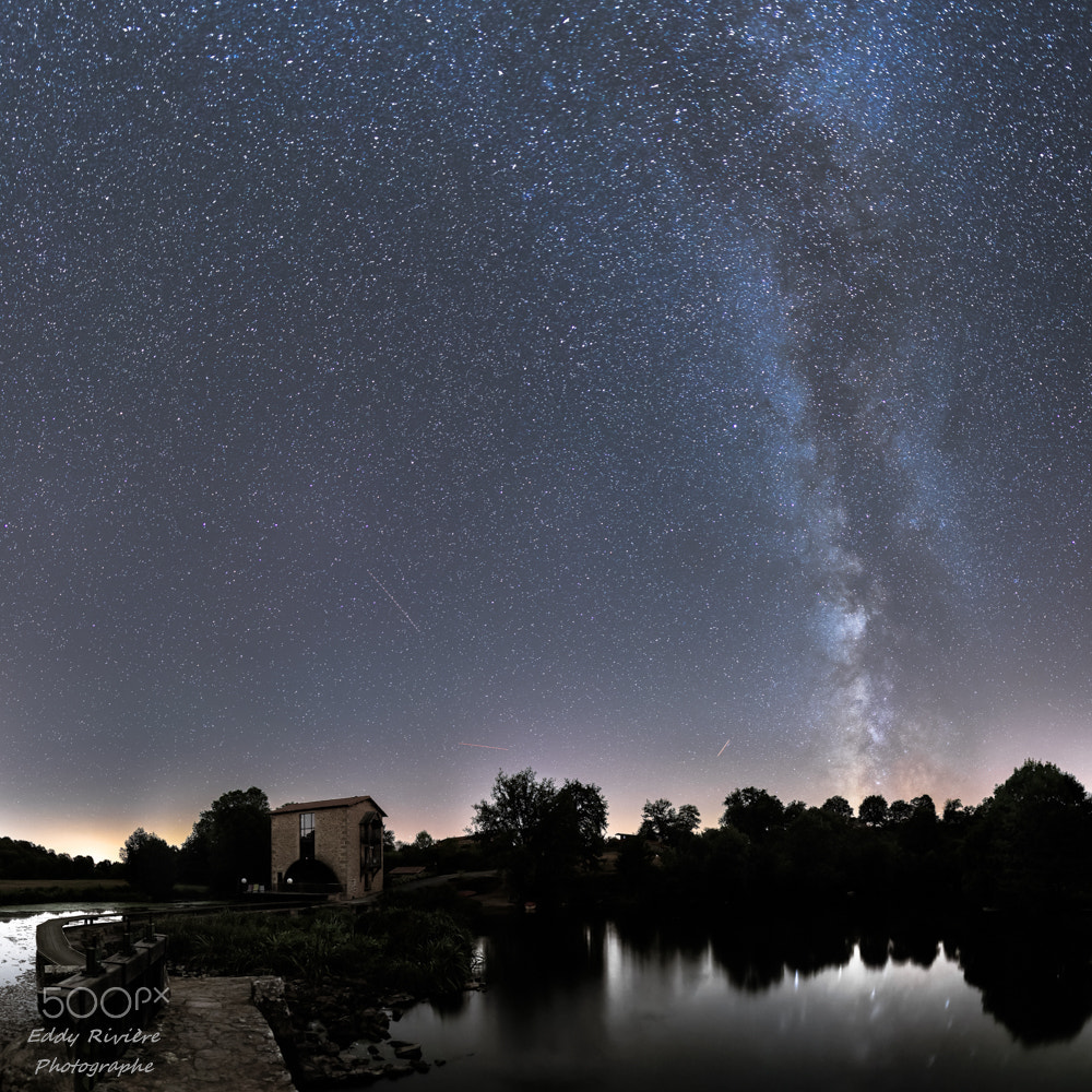Nikon AF-S Nikkor 24mm F1.8G ED sample photo. Milky way at le moulin de la roche photography