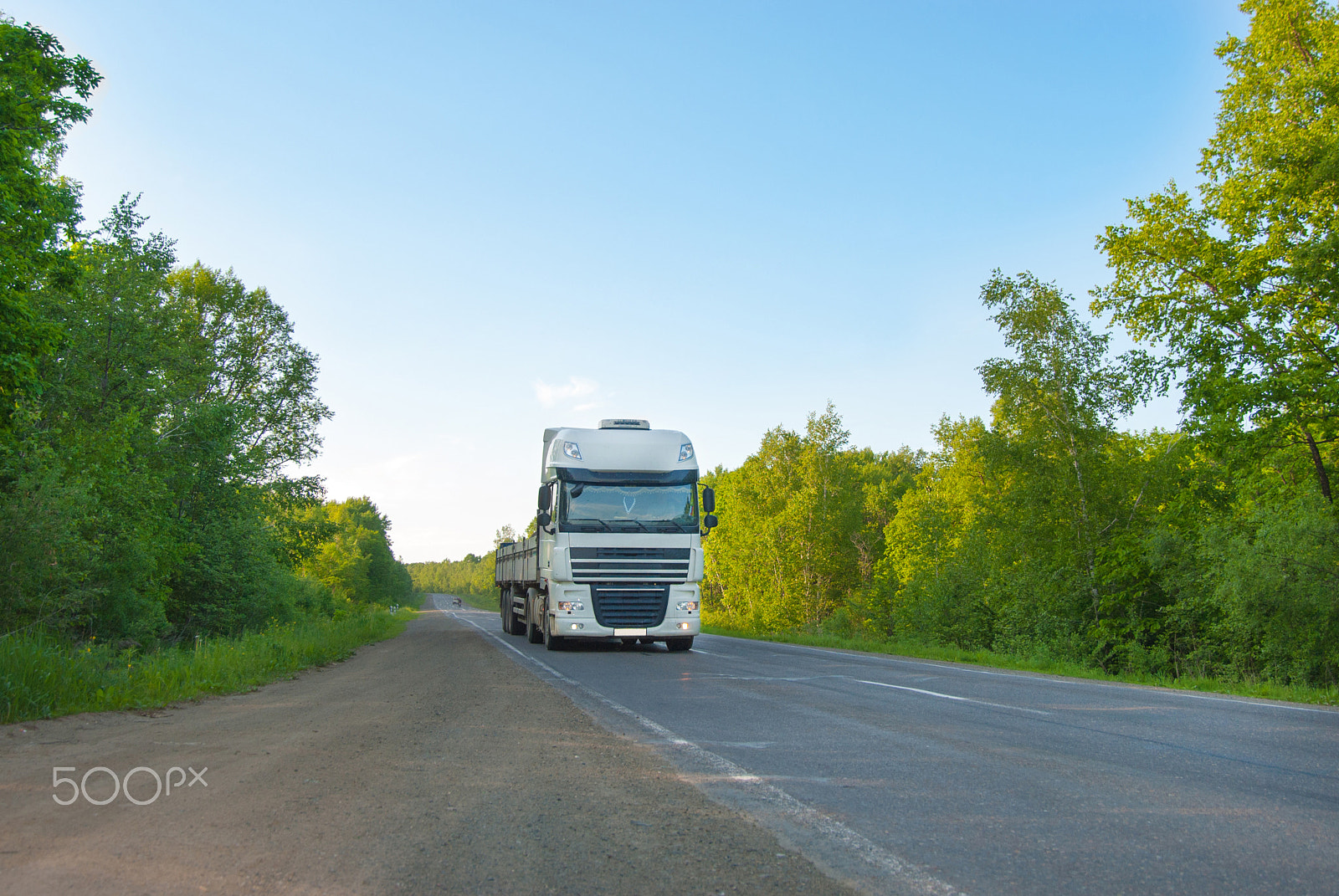 Nikon D3000 sample photo. Truck photography