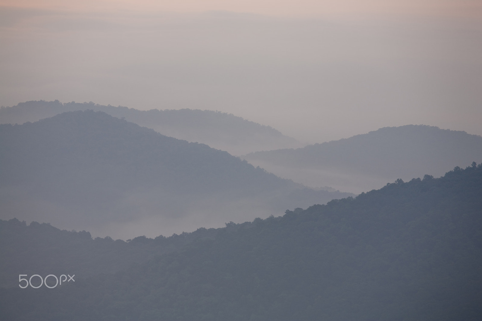 Canon EF 100-400mm F4.5-5.6L IS USM sample photo. Pastel morning view from blue ridge parkway photography