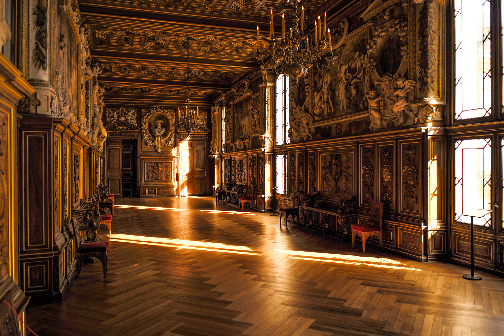 Leica M (Typ 240) + Leica Elmarit-M 28mm F2.8 ASPH sample photo. Ball room in château de versailles photography