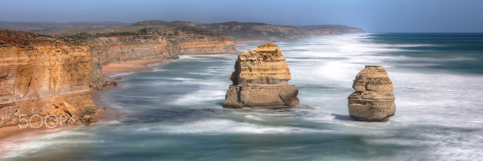 Canon EOS 5DS R sample photo. Caught between land and sea photography