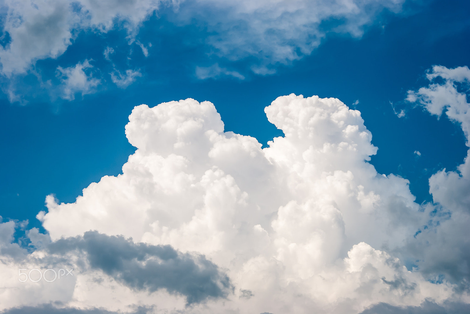 Nikon D3000 sample photo. Blue sky and various cloud formations photography