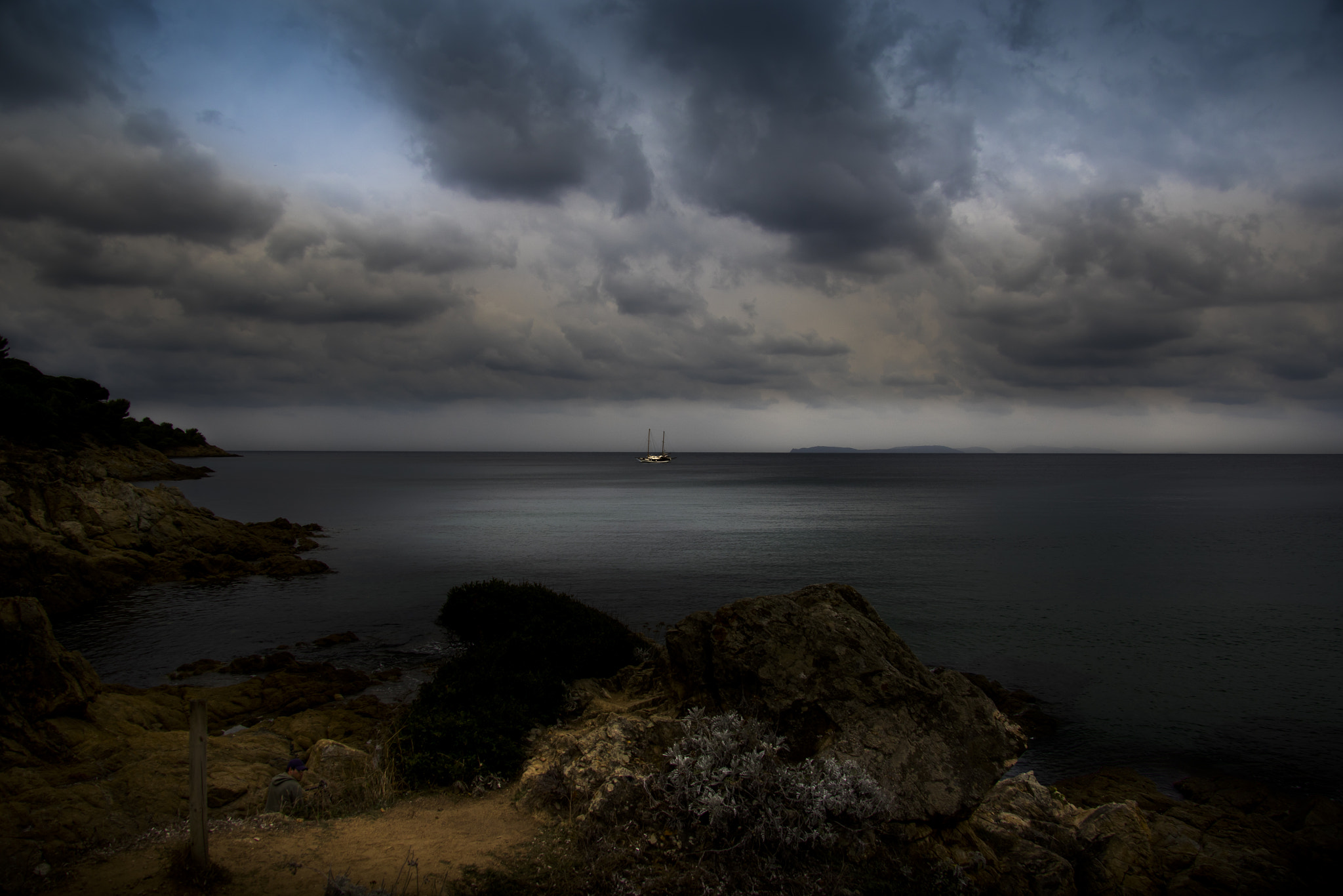 Canon EF-S 17-85mm F4-5.6 IS USM sample photo. Till the end of the world photography