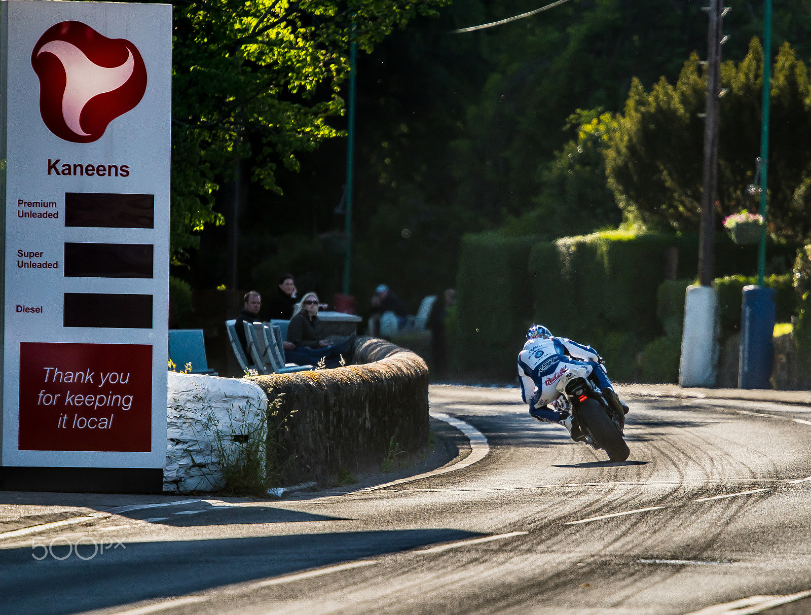 Nikon D810 + Nikon AF-S Nikkor 200mm F2G ED VR II sample photo. Ian hutchinson tt 2016 photography