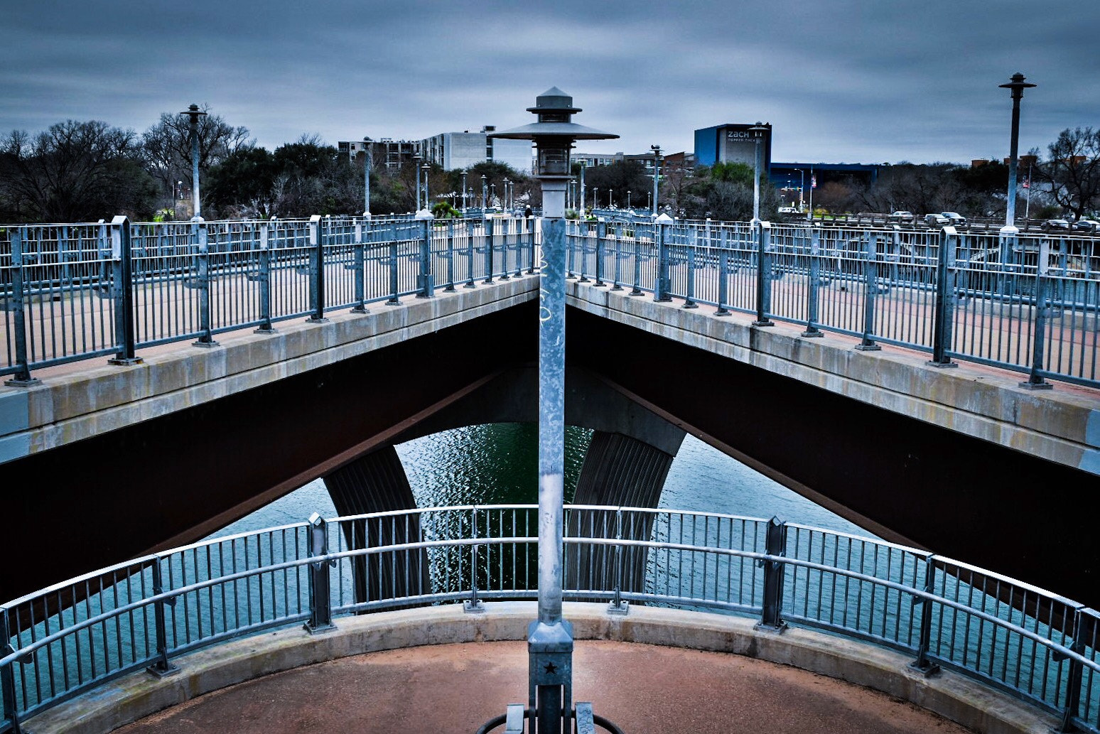 Nikon D5500 sample photo. Symmetry ------•••------ photography