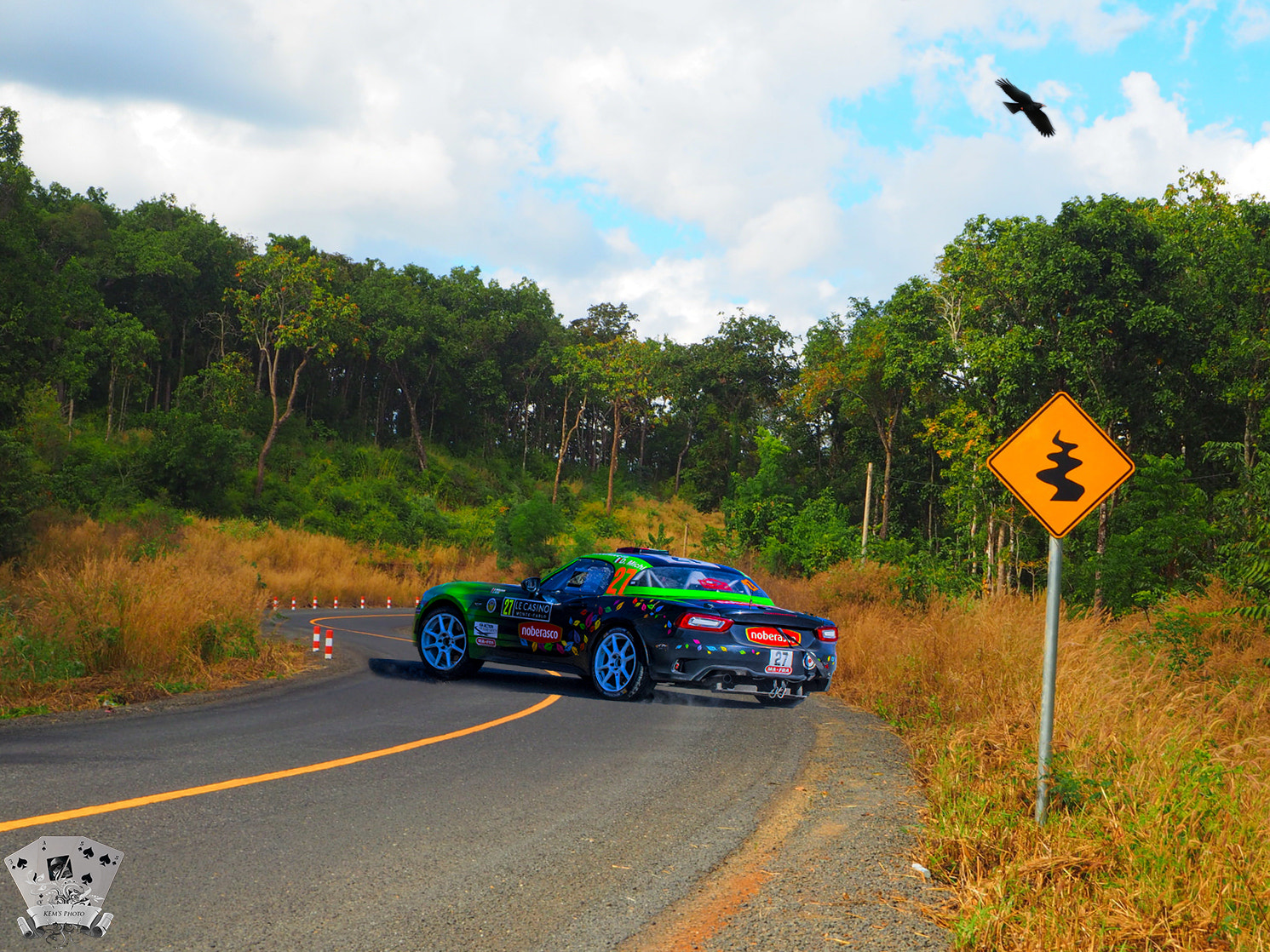 Canon EOS 750D (EOS Rebel T6i / EOS Kiss X8i) sample photo. Rallye photoshop photography