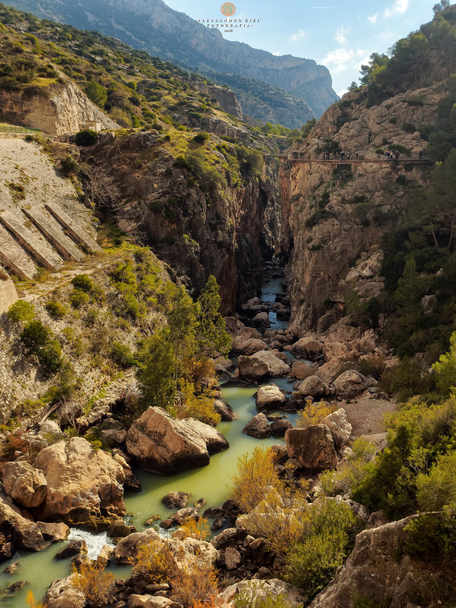 Olympus OM-D E-M5 II + OLYMPUS M.9-18mm F4.0-5.6 sample photo. Caminito del rey. photography