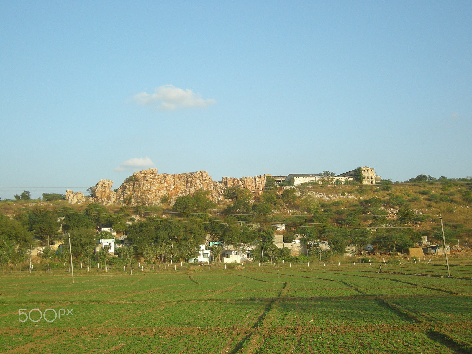 Nikon COOLPIX S500 sample photo. House on top of hill photography