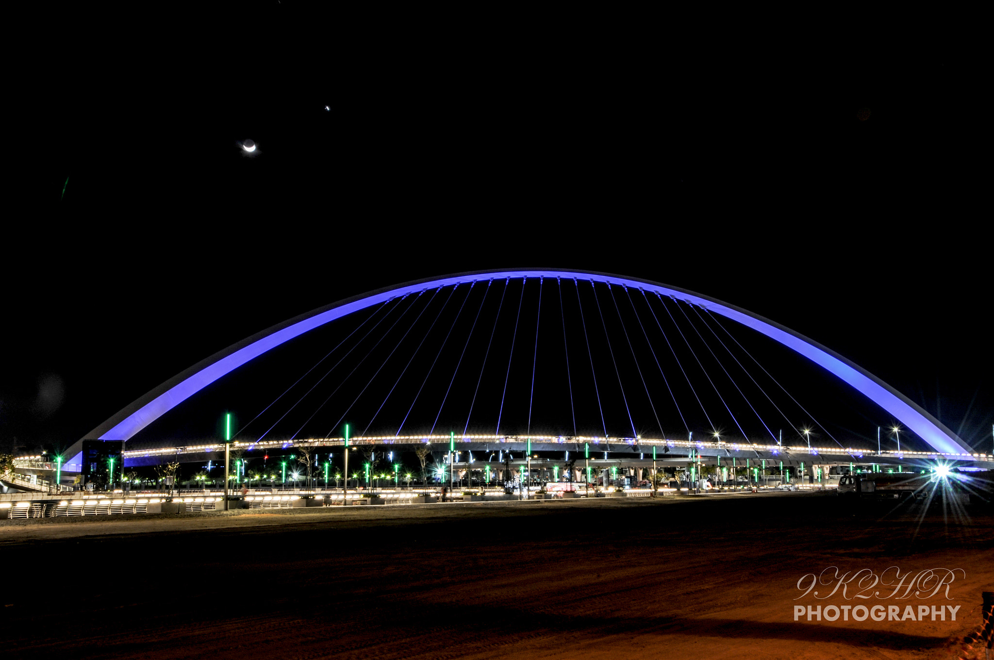 Nikon D300 sample photo. Dubai canal walk bridge photography