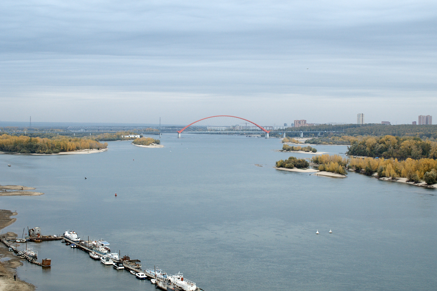 Olympus OM-D E-M10 + Sigma 30mm F2.8 EX DN sample photo. Мост в Новосибирске photography