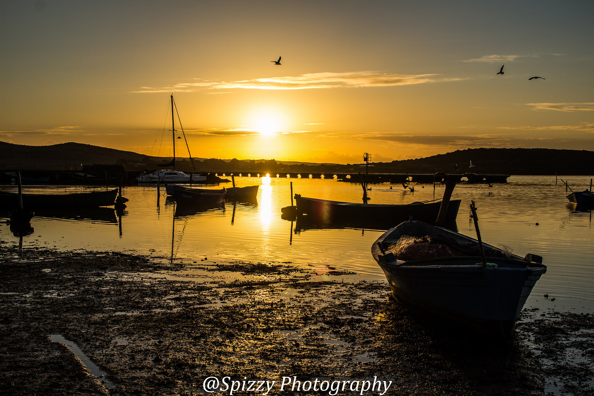 Canon EF-S 17-55mm F2.8 IS USM sample photo. Sunset sardinia photography