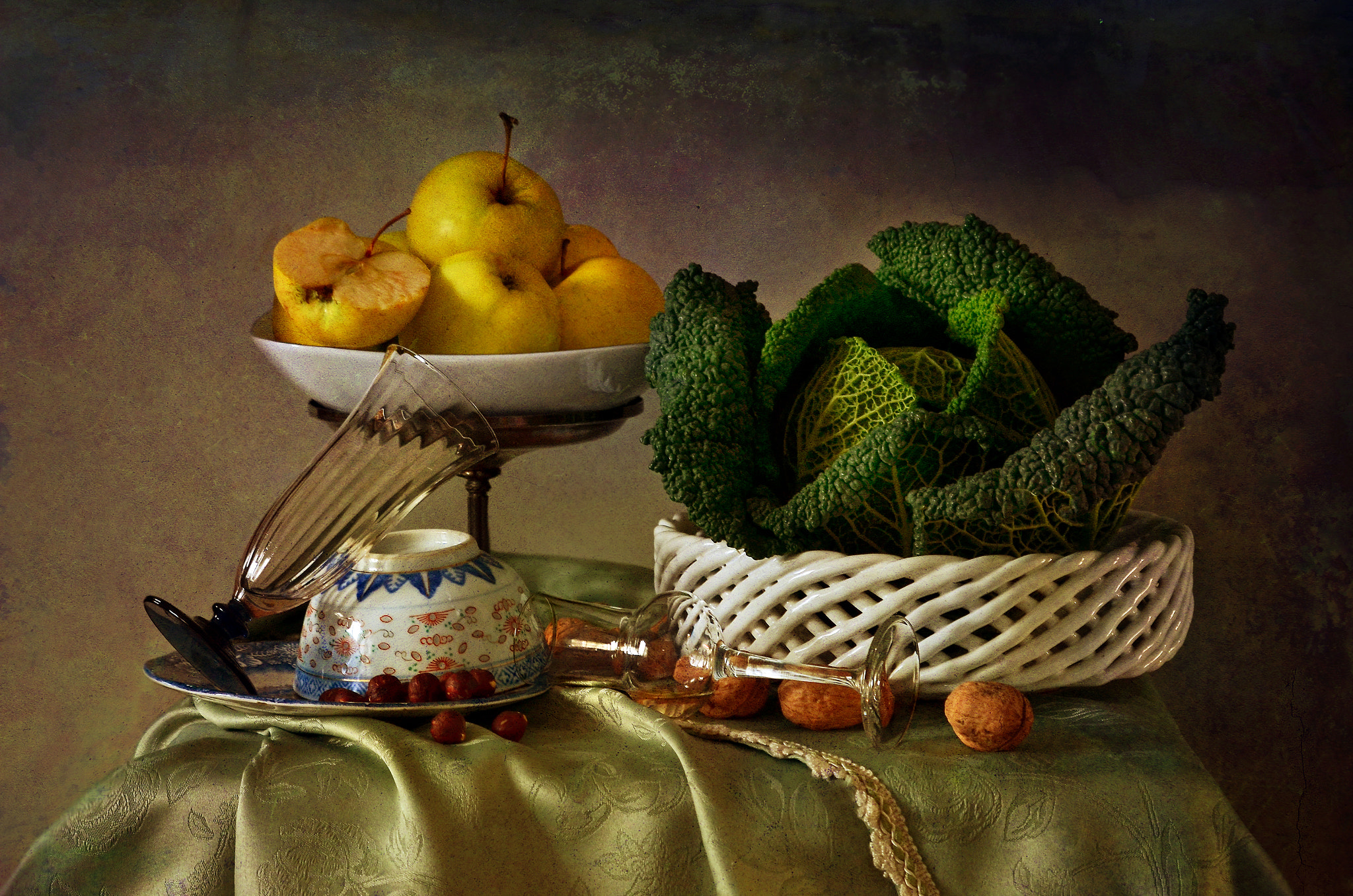 Nikon D5100 + Sigma 35mm F1.4 DG HSM Art sample photo. With apples and cabbige photography
