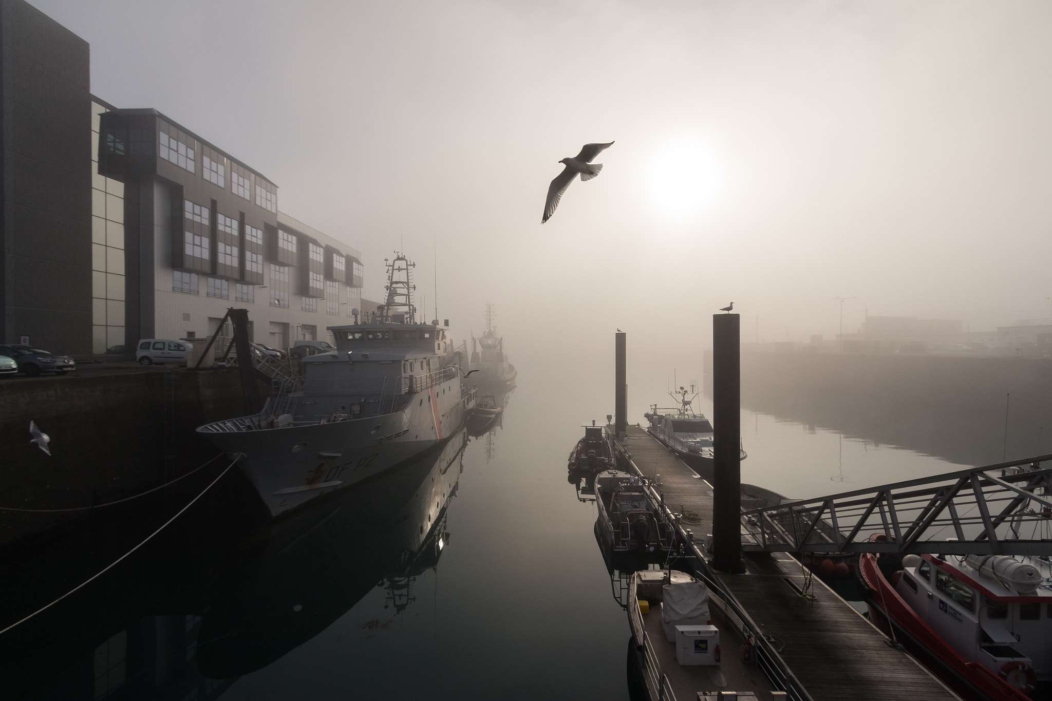 Canon EF-S 10-22mm F3.5-4.5 USM sample photo. Morning mist in brest harbor, france photography