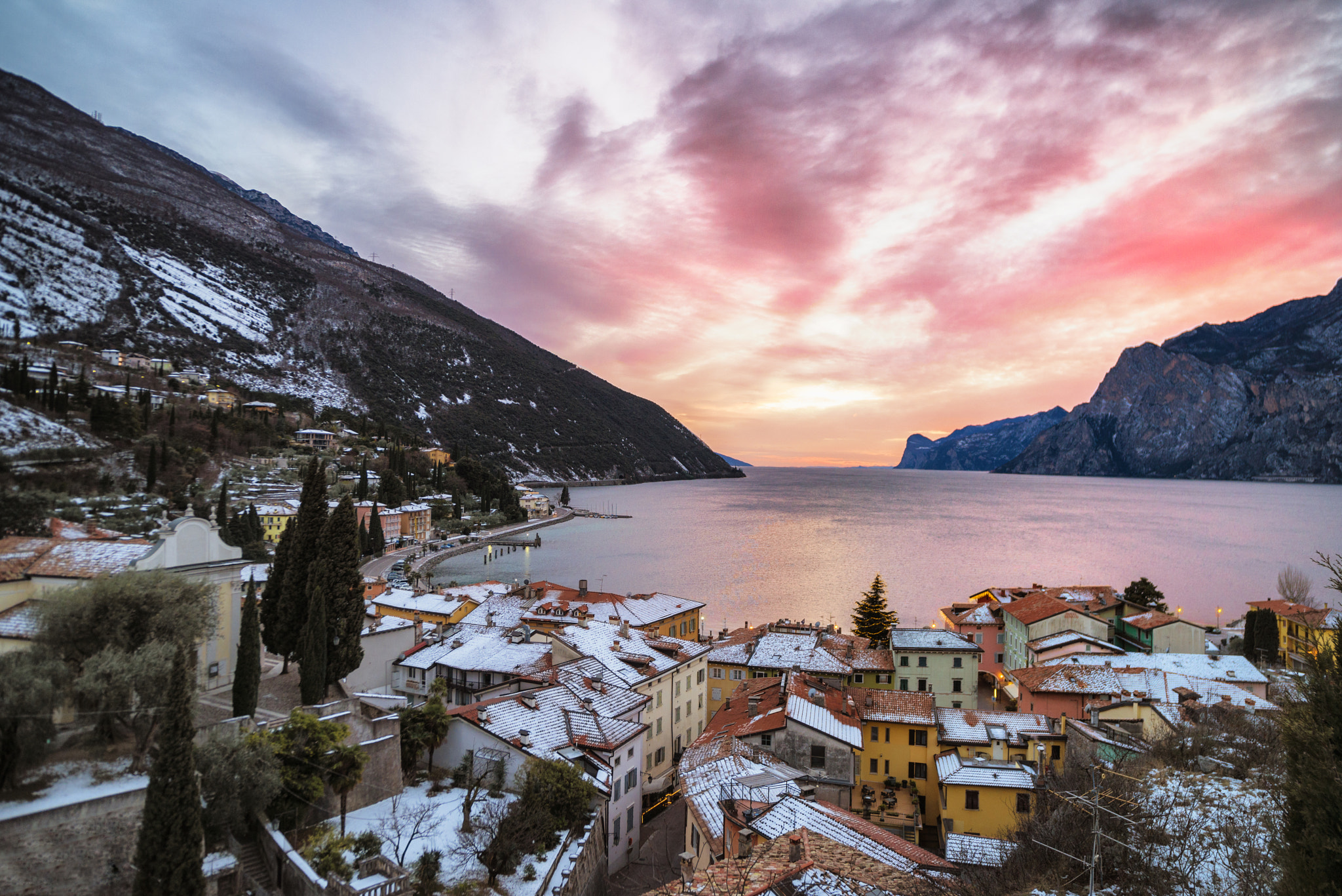 Nikon D800E sample photo. Winter on lake garda. photography