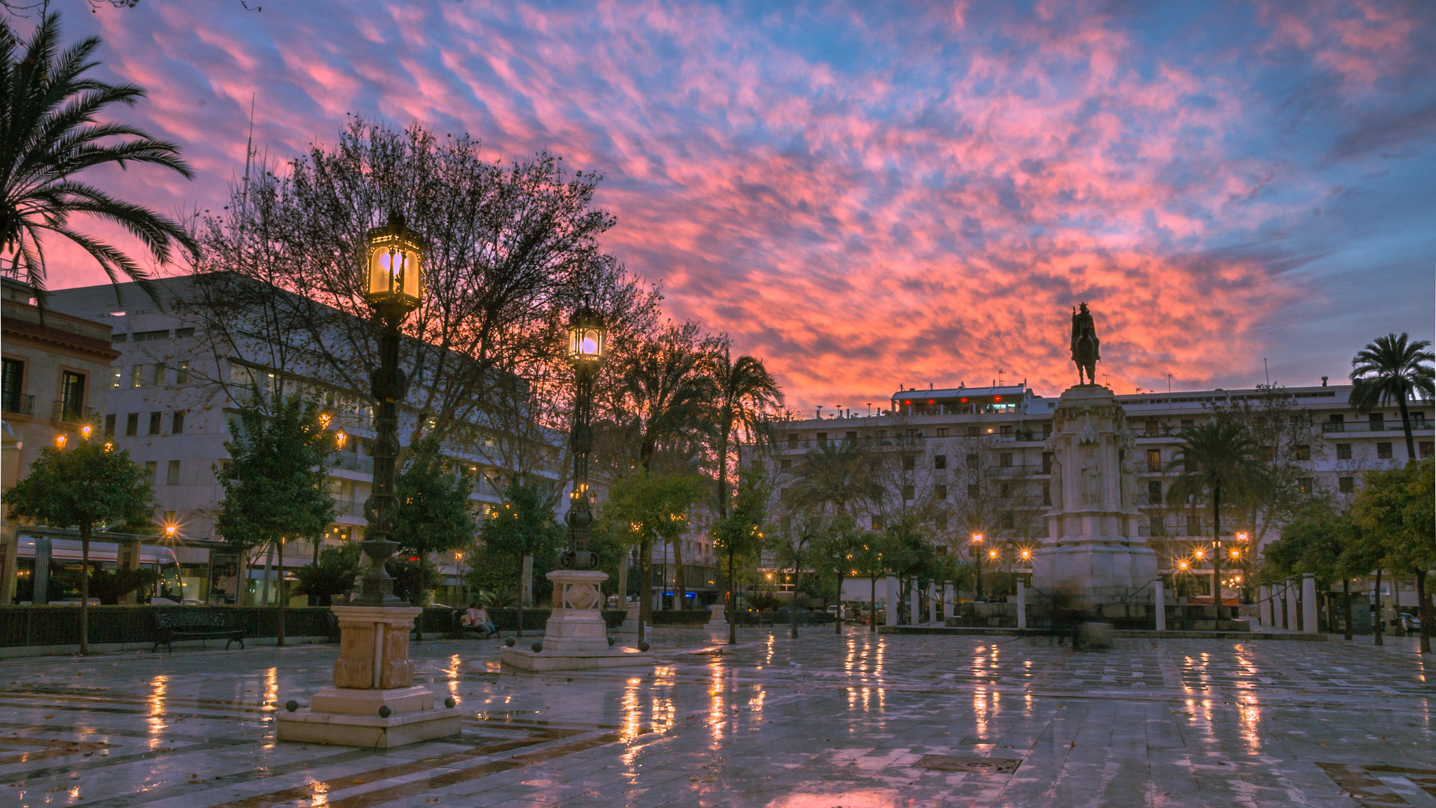 Canon EOS 70D + Canon TS-E 90mm F2.8 Tilt-Shift sample photo. Plaza nueva photography