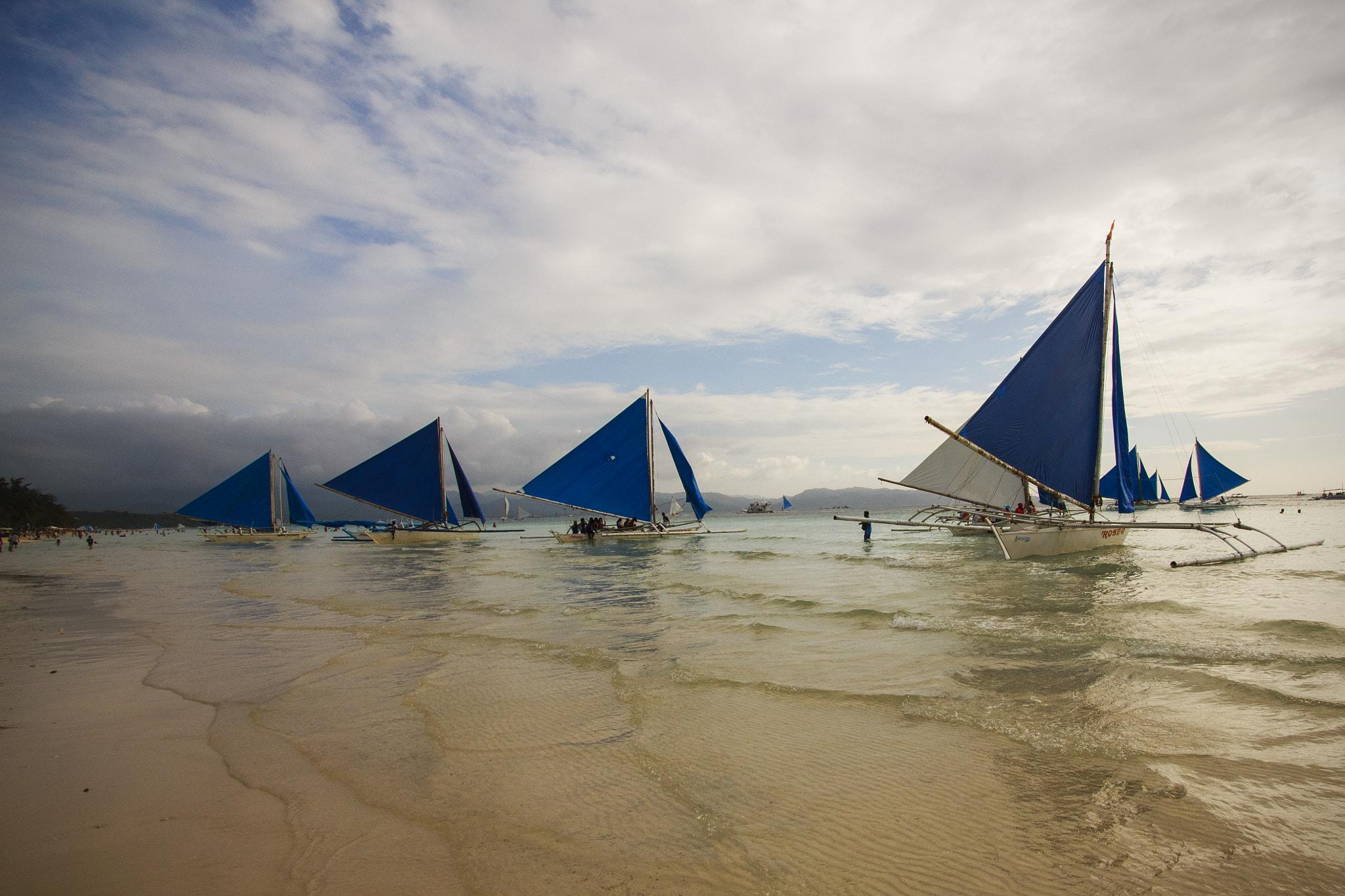 Canon EF-S 10-22mm F3.5-4.5 USM sample photo. Boracay photography