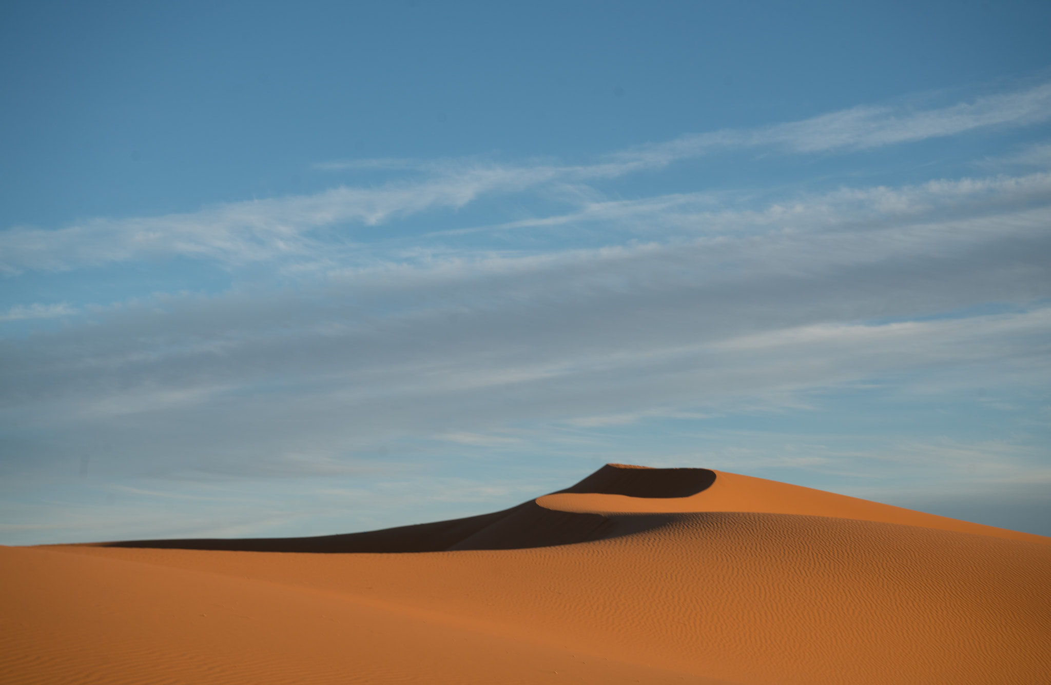 Sony FE 28-70mm F3.5-5.6 OSS sample photo. Sand dune photography