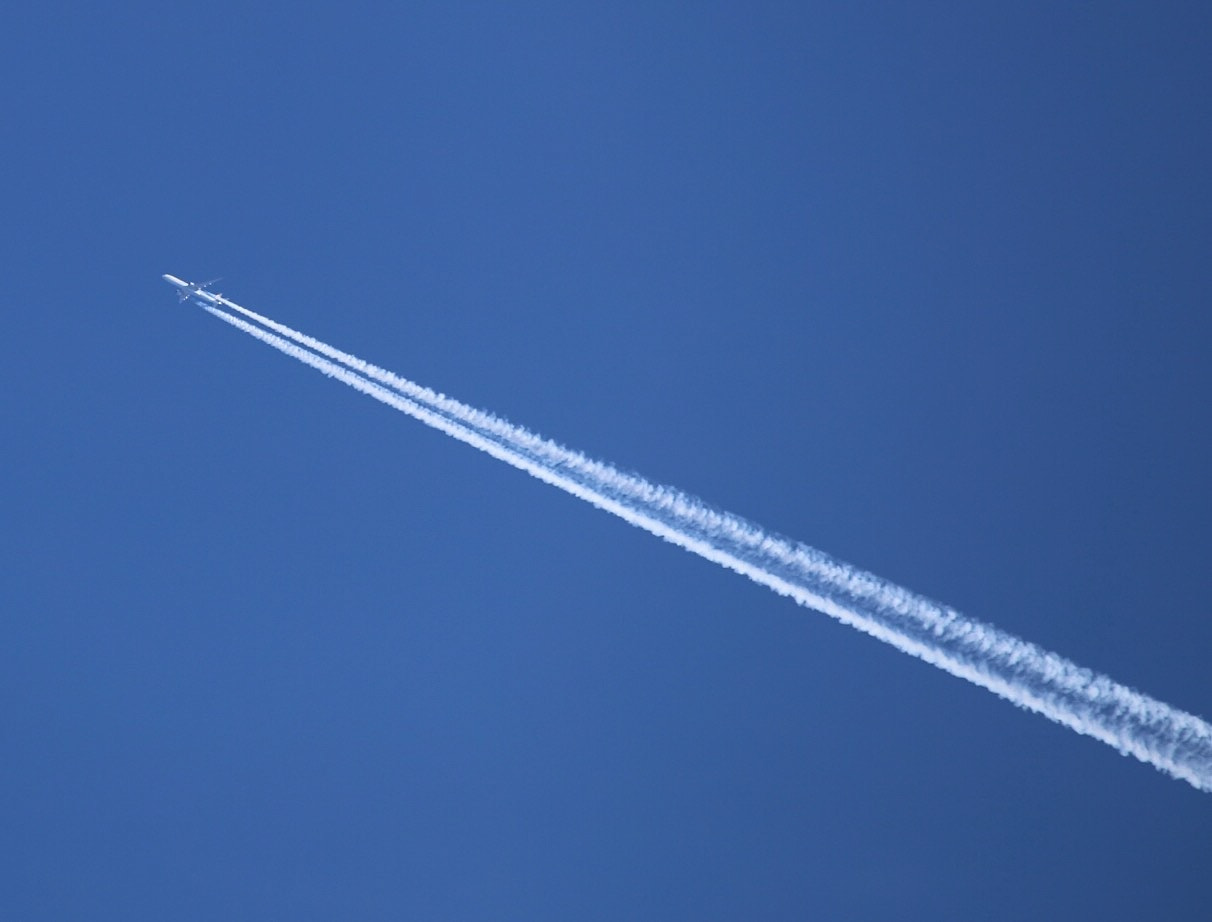 Canon EF 100-400mm F4.5-5.6L IS USM sample photo. Pure blue sky photography