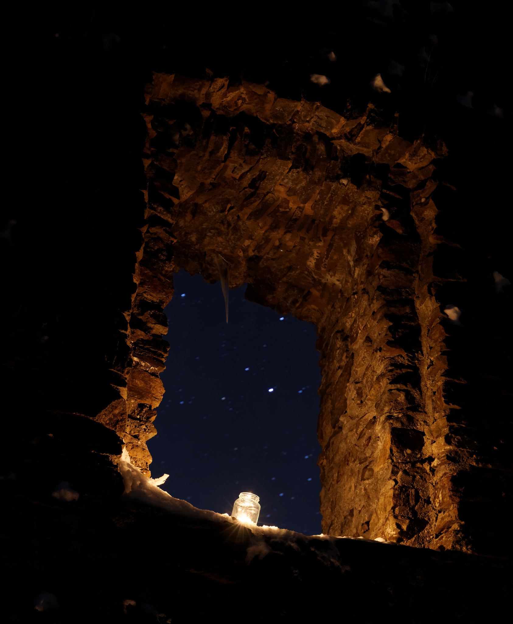 Canon EF 16-35mm F4L IS USM sample photo. Window to the stars photography