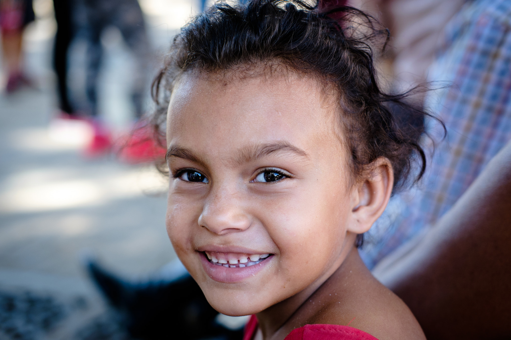 Fujifilm X-E2 + Fujifilm XF 35mm F2 R WR sample photo. Havana little girl, cuba photography