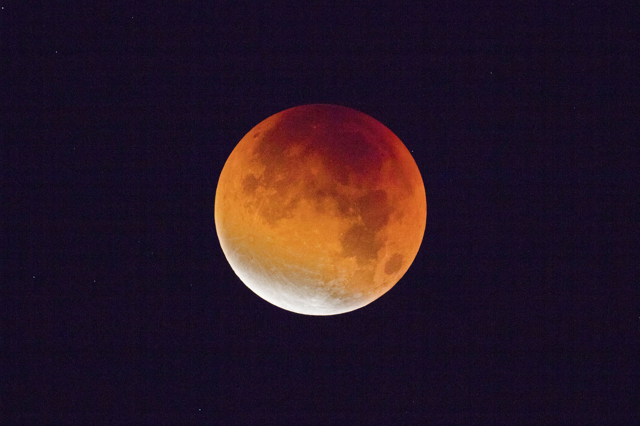 Canon EF 600mm F4L IS II USM sample photo. Mondfinsternis photography
