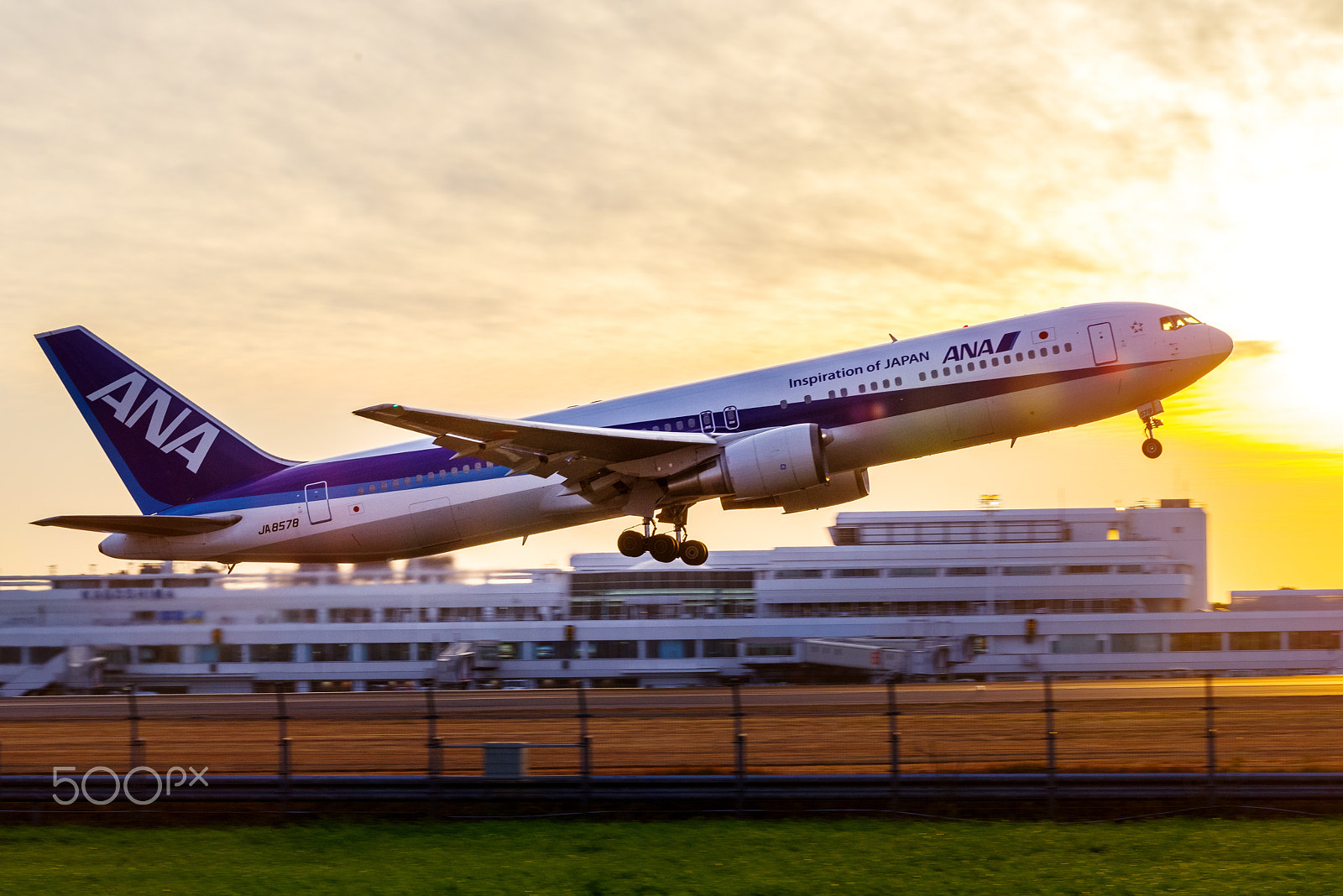 Pentax K-1 sample photo. Boeing 767-300 photography