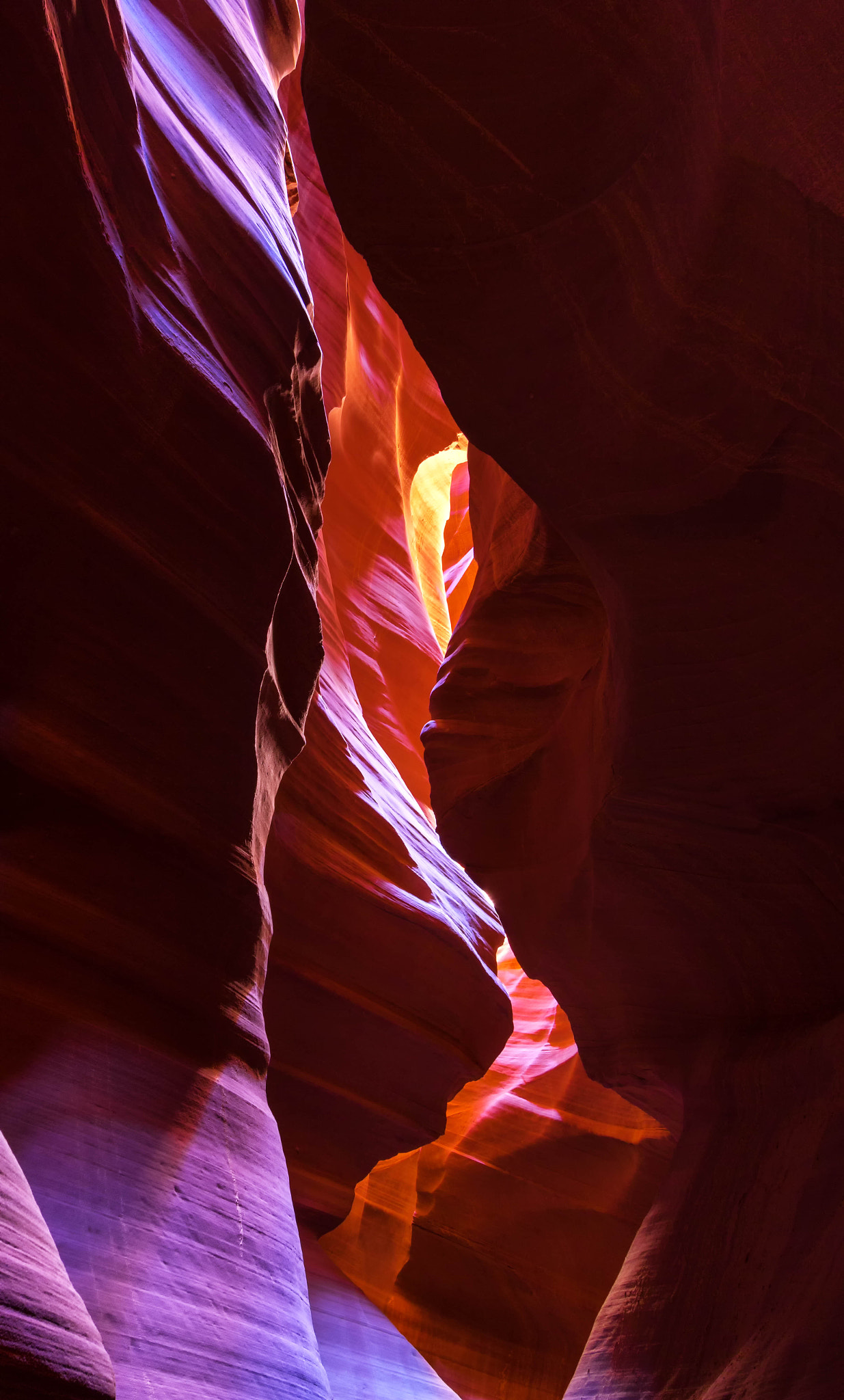 Canon EOS 550D (EOS Rebel T2i / EOS Kiss X4) + Canon EF-S 10-22mm F3.5-4.5 USM sample photo. Slot canyon photography
