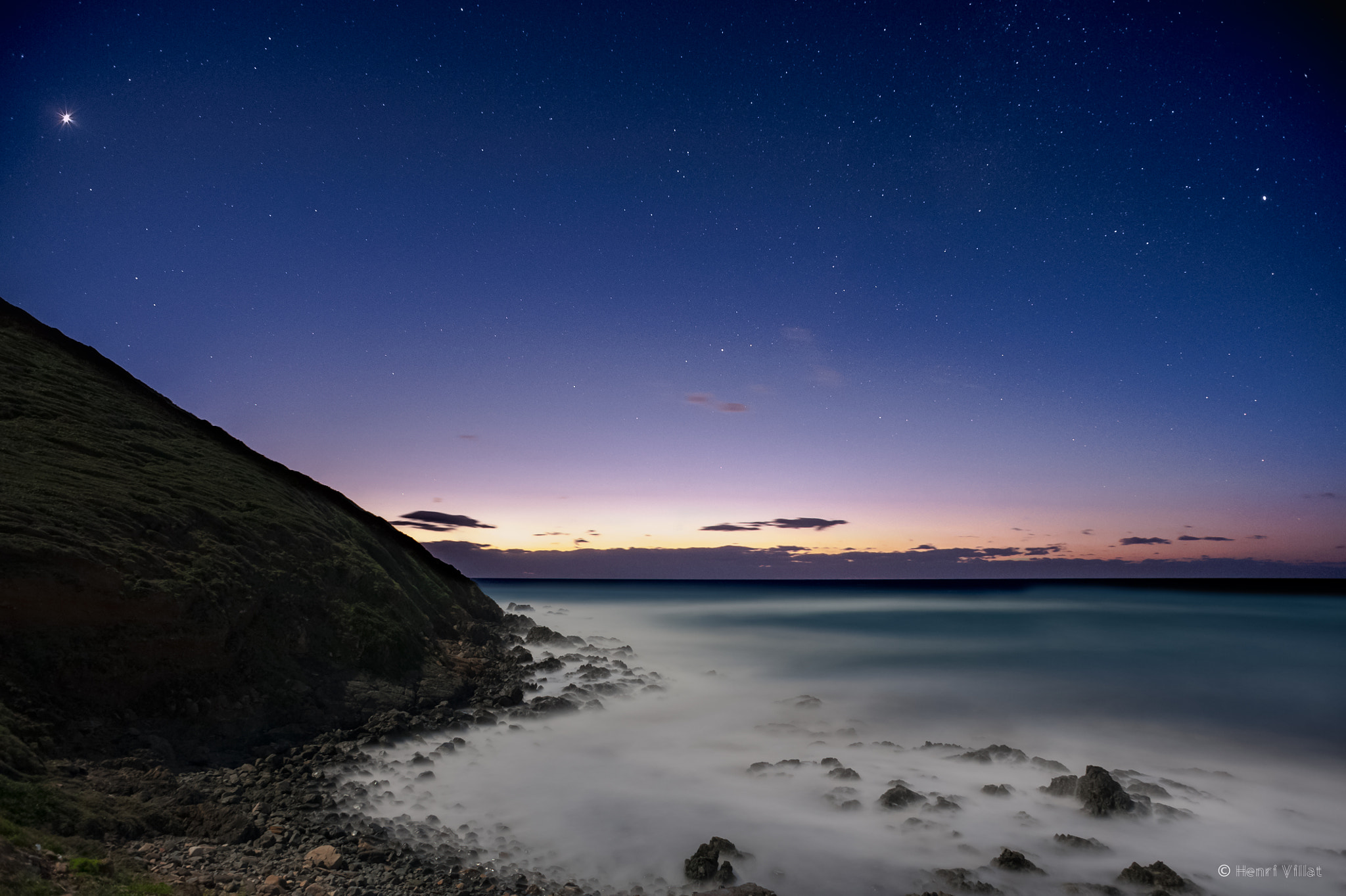 Nikon D700 + Nikon AF Nikkor 20mm F2.8D sample photo. Sunset at ajaccio photography