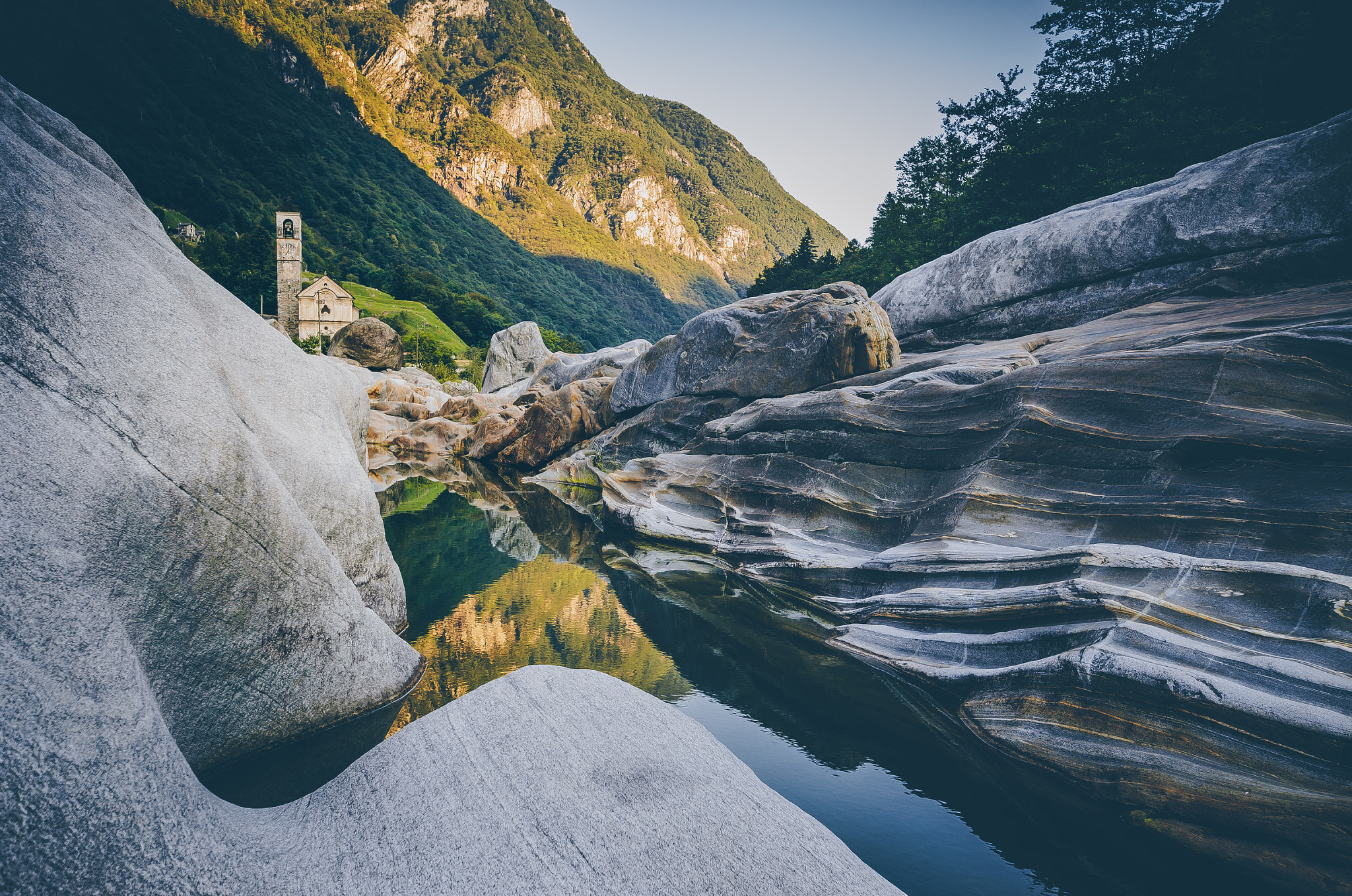 Nikon D7000 + Sigma 10-20mm F3.5 EX DC HSM sample photo. Switzerland photography