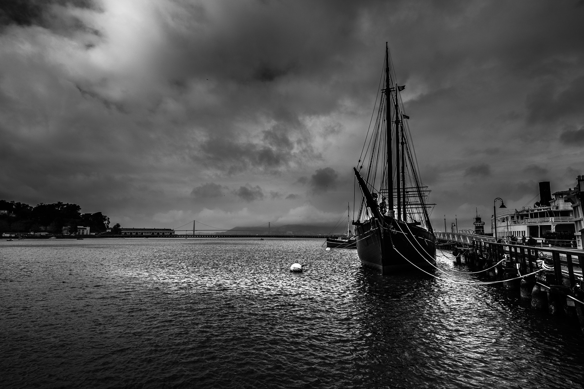 ZEISS Touit 12mm F2.8 sample photo. Black ship photography