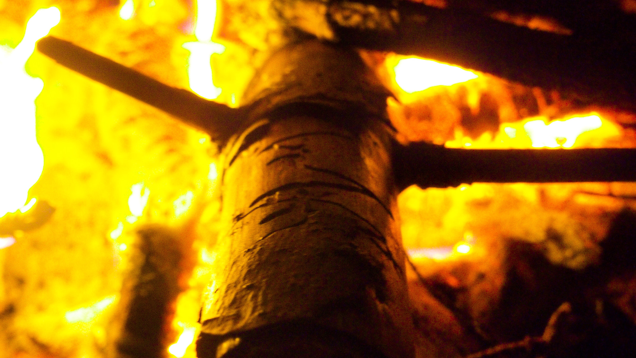 Olympus PEN E-P3 sample photo. Burn2 photography