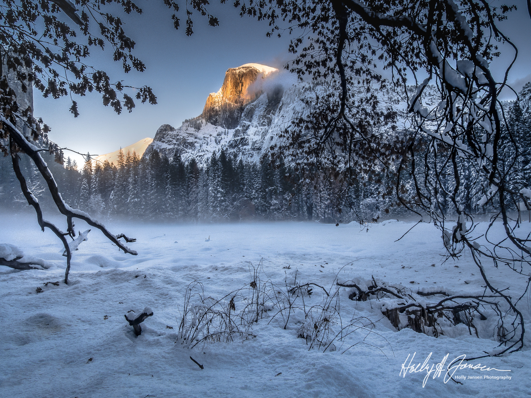 Olympus OM-D E-M5 + OLYMPUS 11-22mm Lens sample photo. Half dome frosty sunset photography