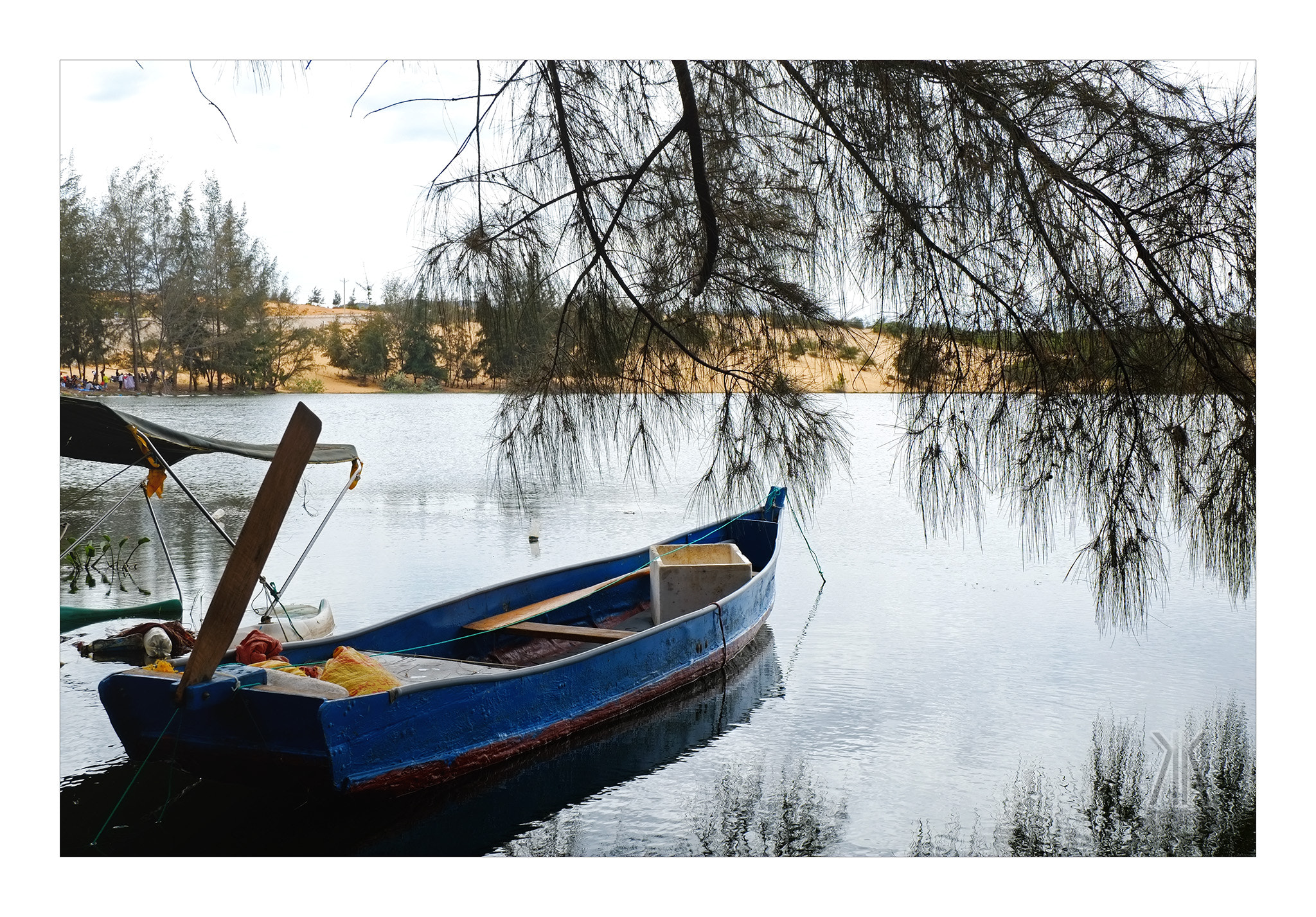 Fujifilm XC 16-50mm F3.5-5.6 OIS II sample photo. Lonely boat photography
